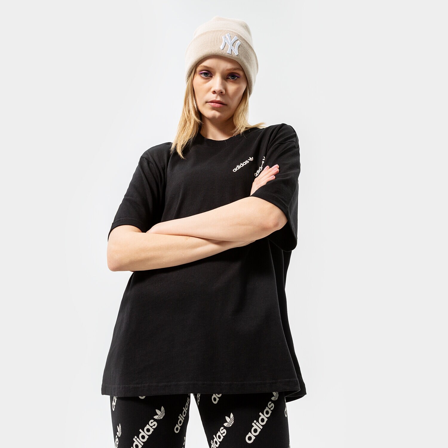 Koszulka, t-shirt damski ADIDAS T-SHIRT TEE HM4879 CZARNY