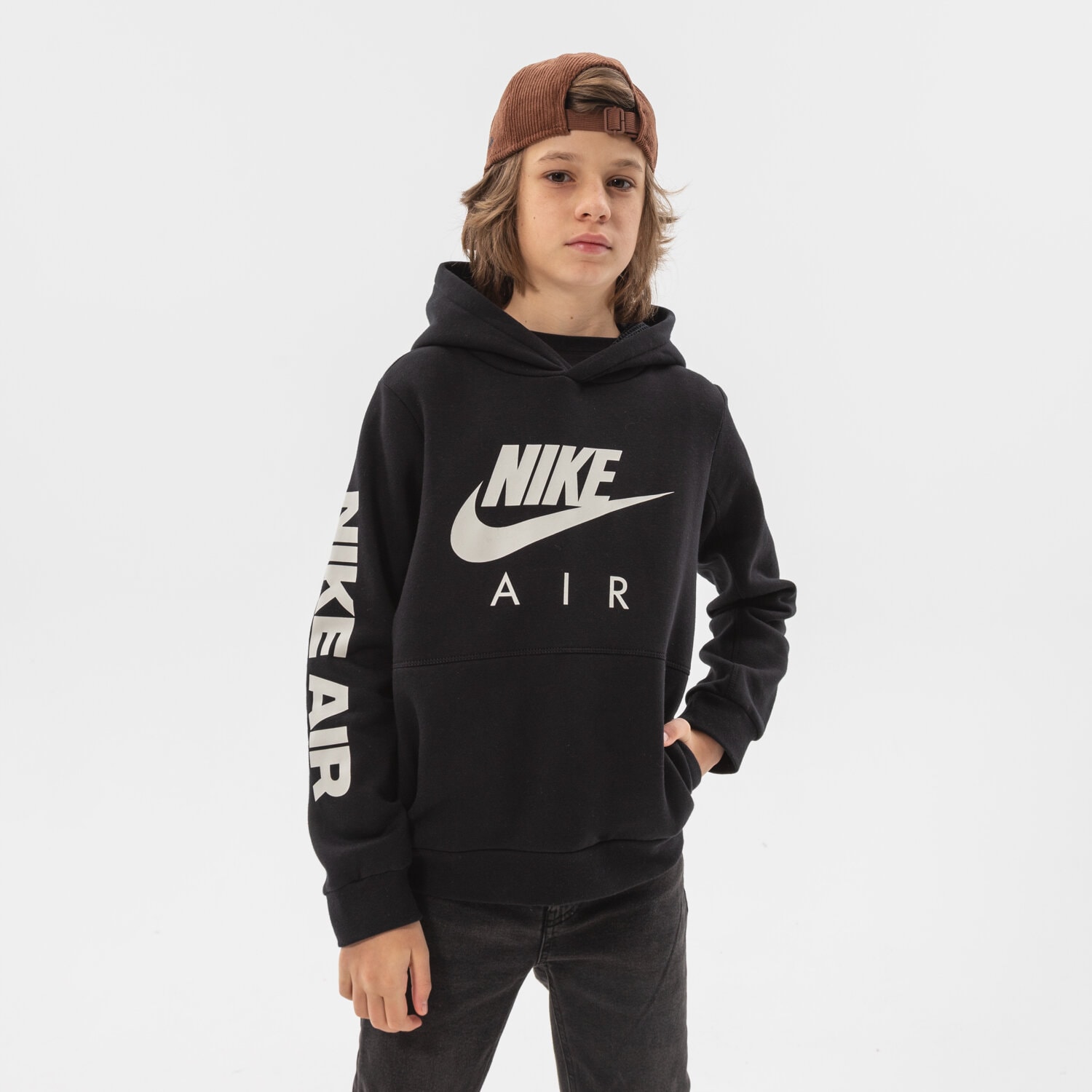 Sportowa bluza dziecięca NIKE BLUZA Z KAPTUREM B NSW NIKE AIR PO HOODIE BOY DM8109-010 CZARNY