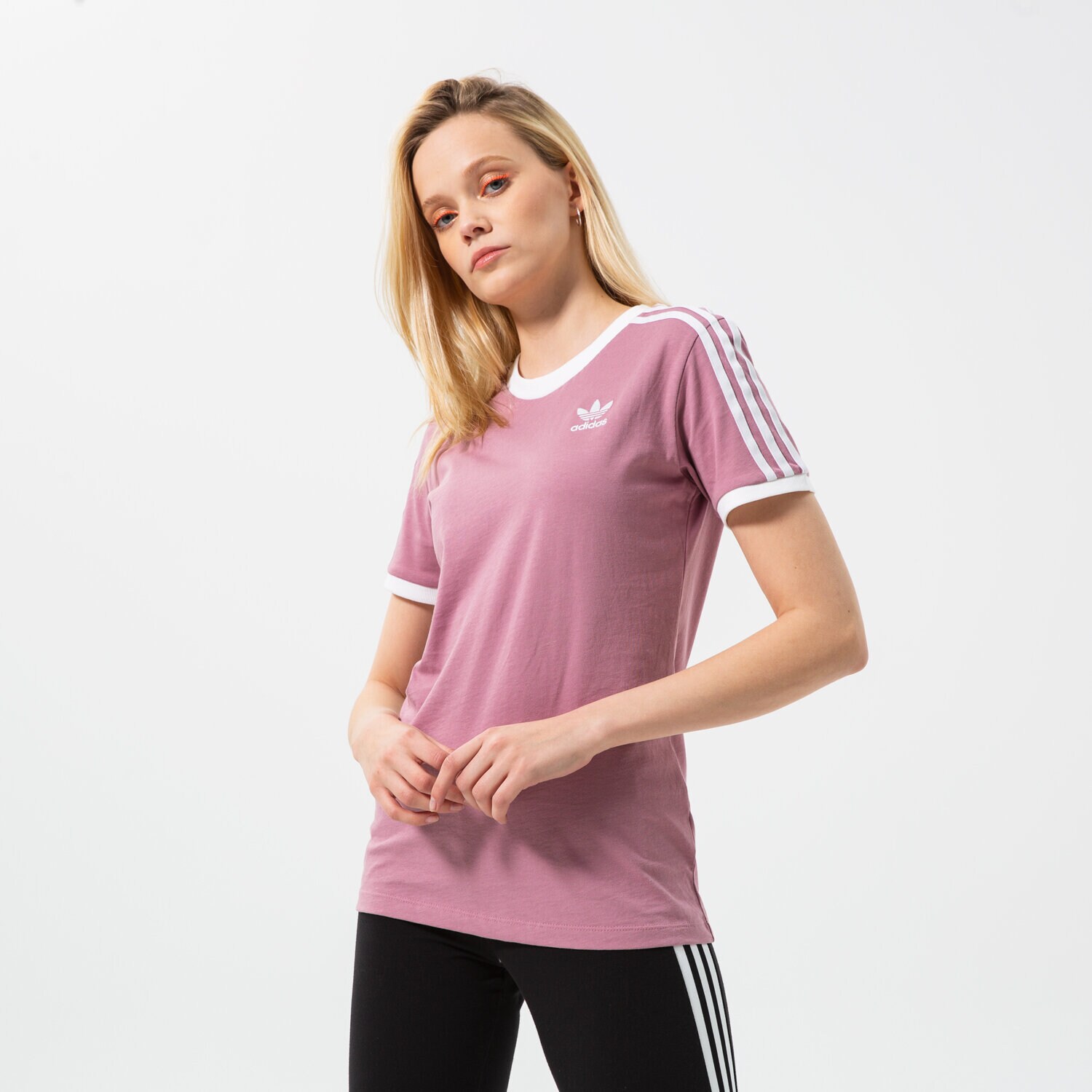 Koszulka, t-shirt damski ADIDAS T-SHIRT 3 STRIPES TEE HB9485 RÓŻOWY