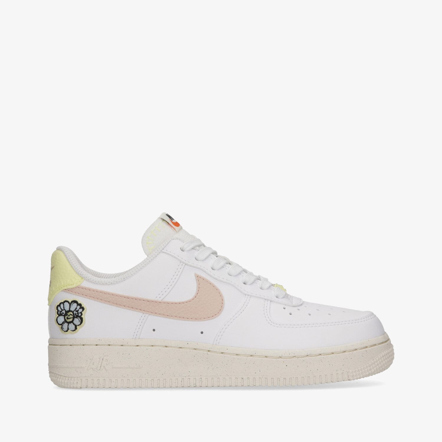 Buty sneakersy damskie NIKE AIR FORCE 1 '07 SE NEXT NATURE DJ6377-100 BIAŁY