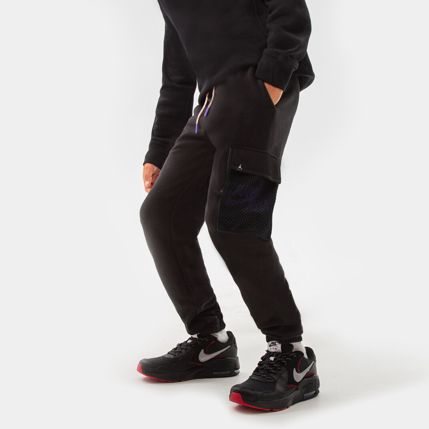 Sportowe spodnie dziecięce JORDAN SPODNIE JUMPMAN X NIKE MESH POCKET PANT BOY 95B451-023 CZARNY