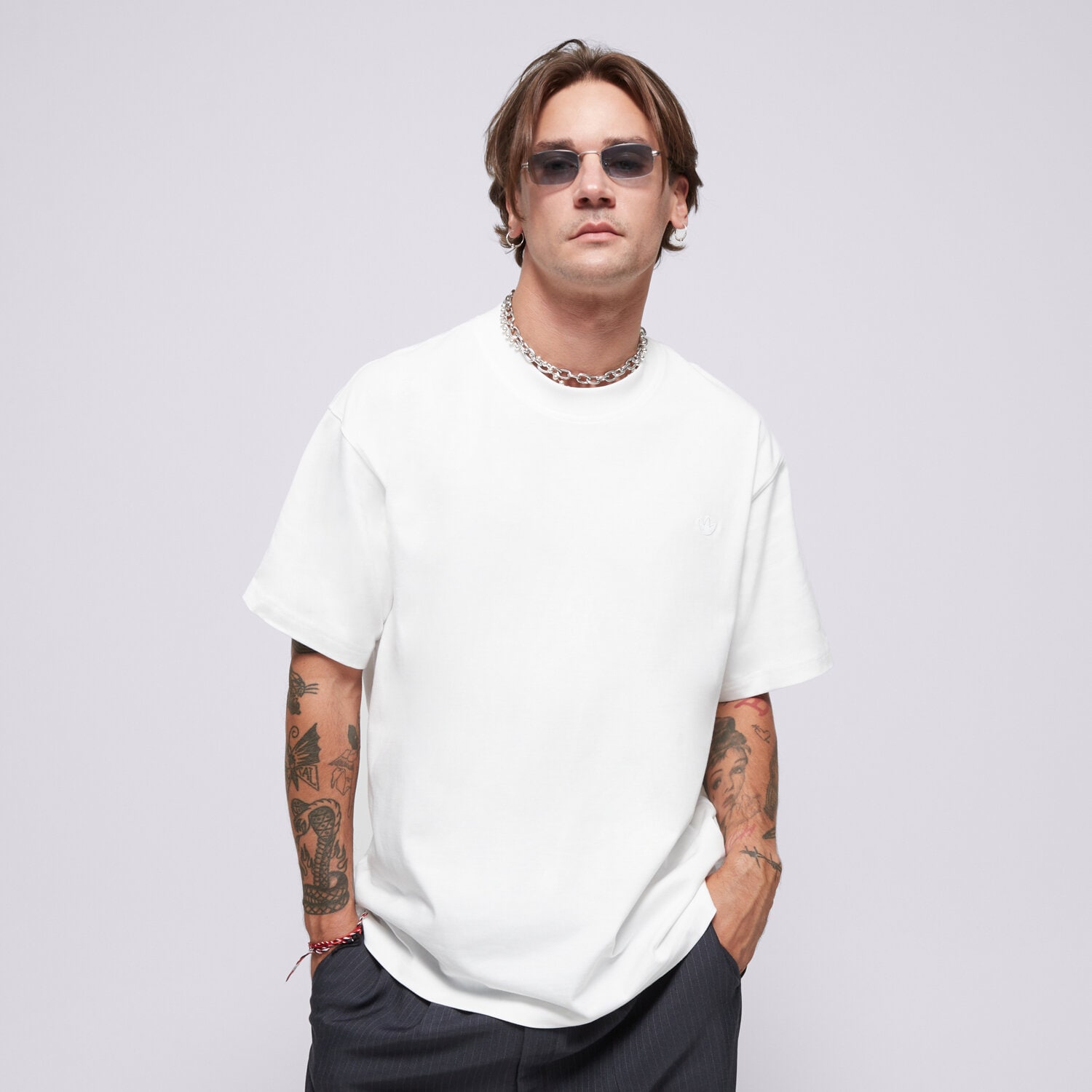Koszulka, t-shirt sportowy męski ADIDAS T-SHIRT P ESS TEE IY2252 BIAŁY