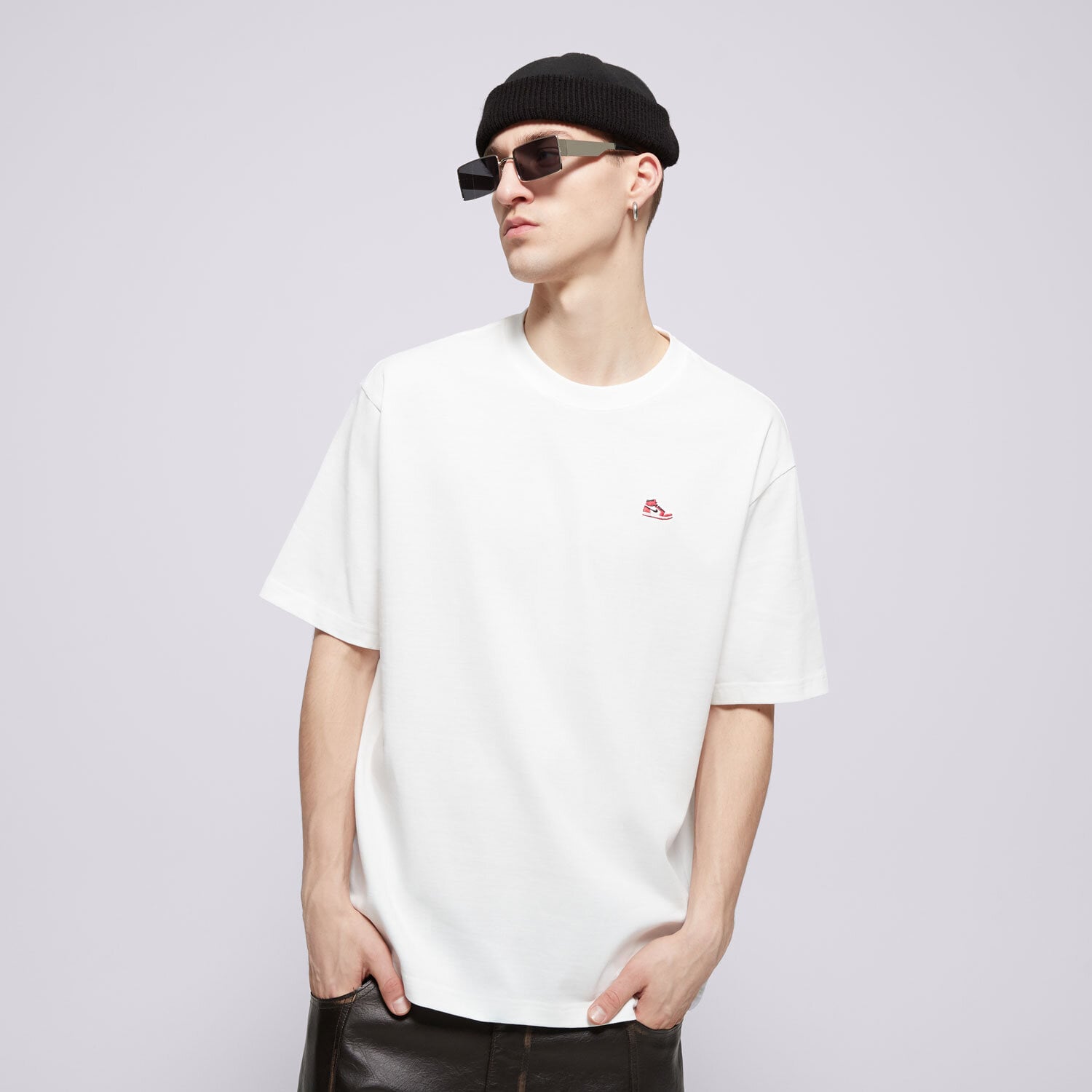 Koszulka, t-shirt sportowy męski JORDAN T-SHIRT M J BRND BR SNKR PCH SS CRW HJ2326-100 BIAŁY