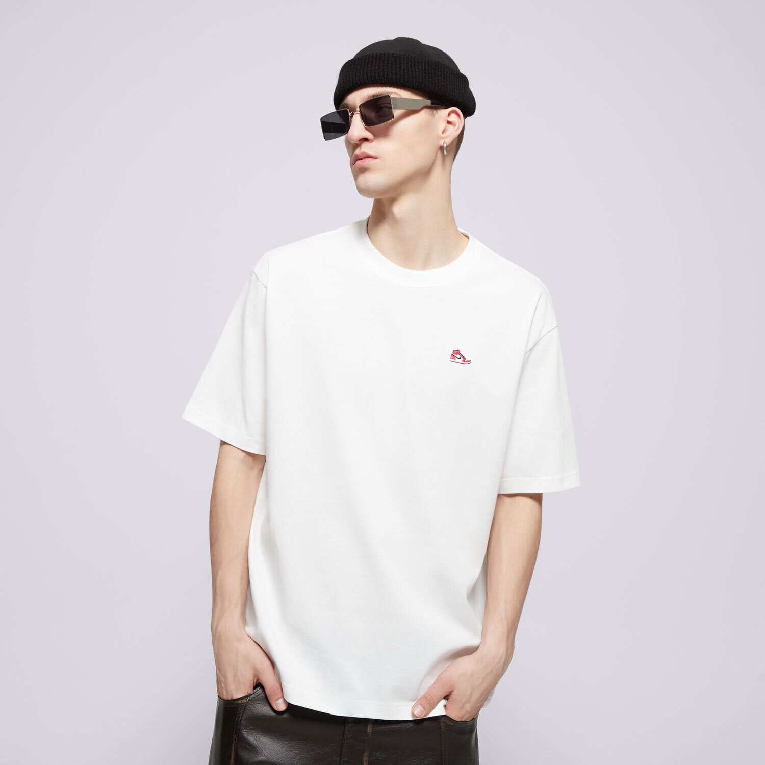 Koszulka, t-shirt sportowy męski JORDAN T-SHIRT M J BRND BR SNKR PCH SS CRW HJ2326-100 BIAŁY