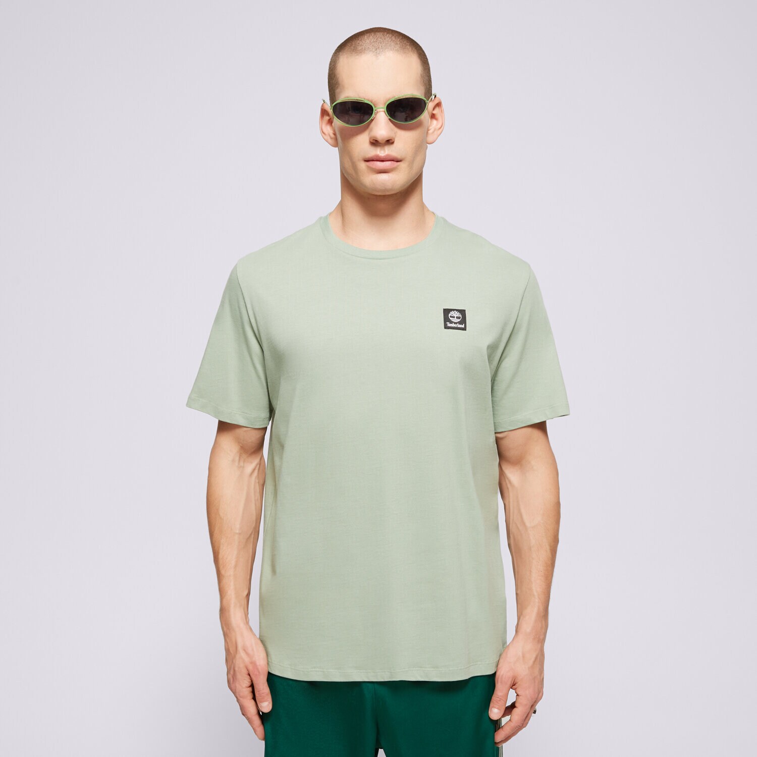 Koszulka, t-shirt sportowy męski TIMBERLAND T-SHIRT SHORT SLEEVE WOVEN BADGE TEE GREEN BAY TB0A5RCEEC61 ZIELONY