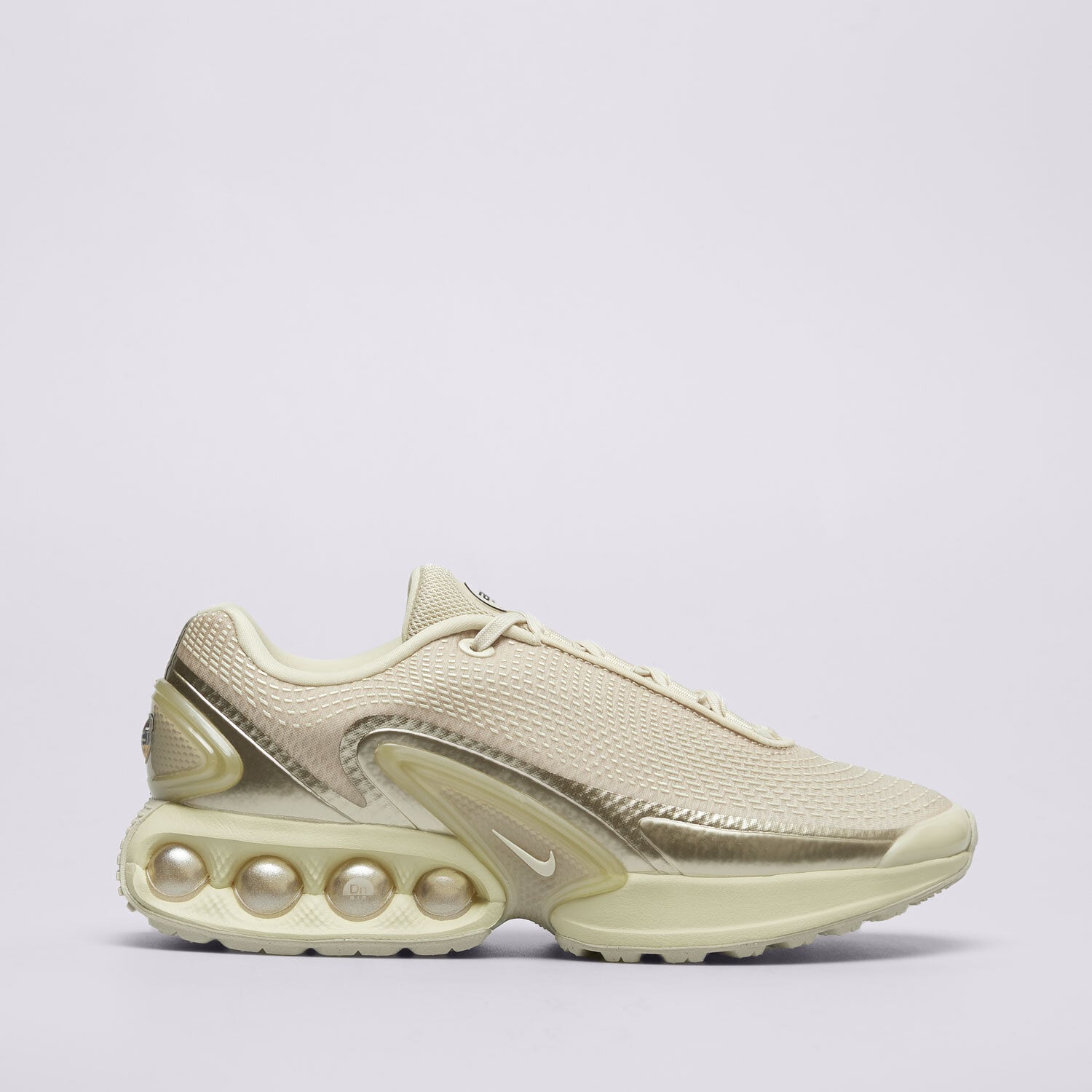Buty sneakersy damskie NIKE W AIR MAX DN  HV4861-200 BEŻOWY