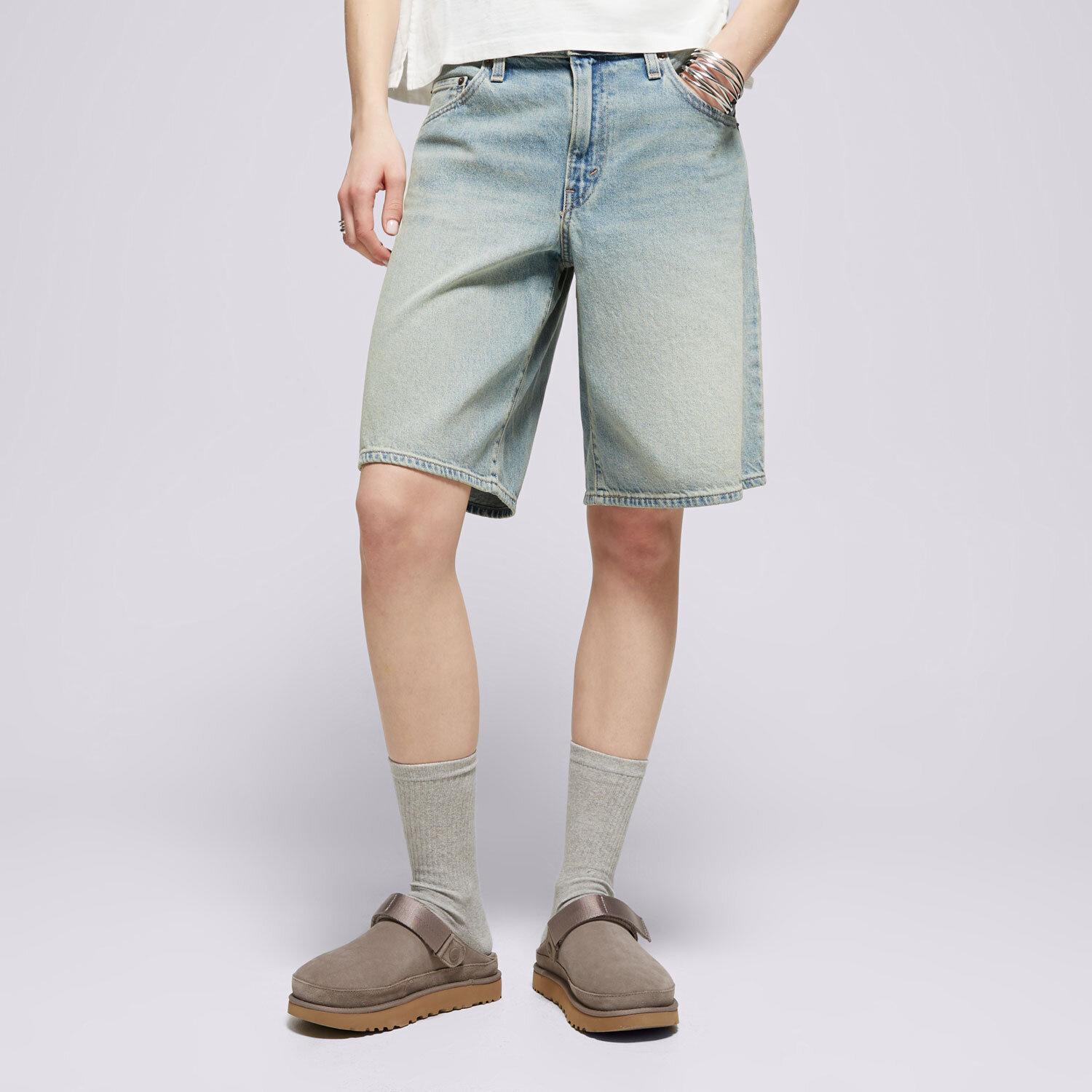 Krótkie spodenki, szorty damskie LEVI'S SZORTY BAGGY DAD JORT 000MJ-0002 NIEBIESKI