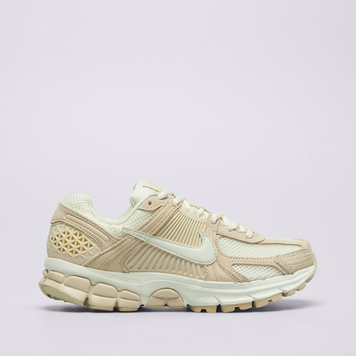 Buty sneakersy damskie NIKE W ZOOM VOMERO 5 HQ0458-200 BEŻOWY