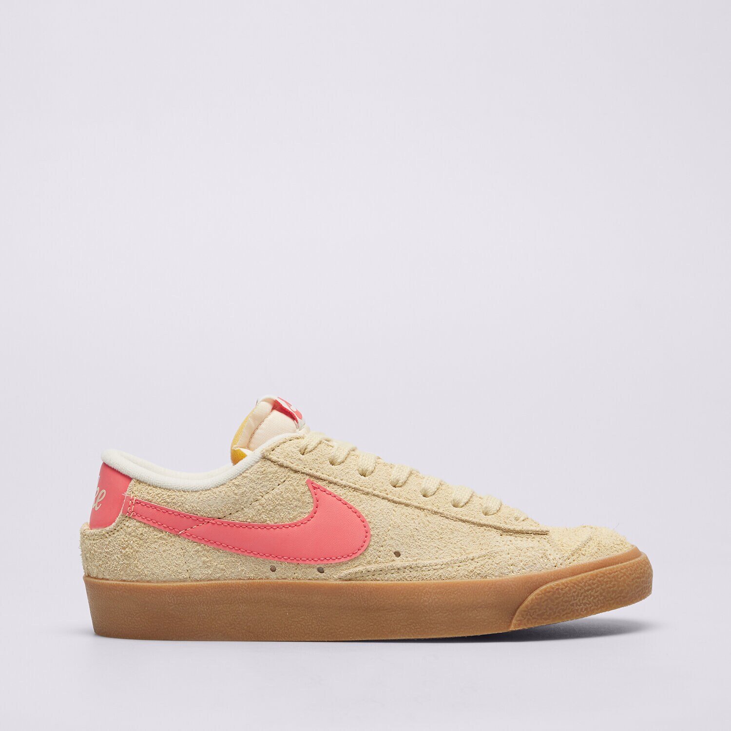 Buty sneakersy damskie NIKE BLAZER LOW '77 VINTAGE FQ8060-700 ŻÓŁTY