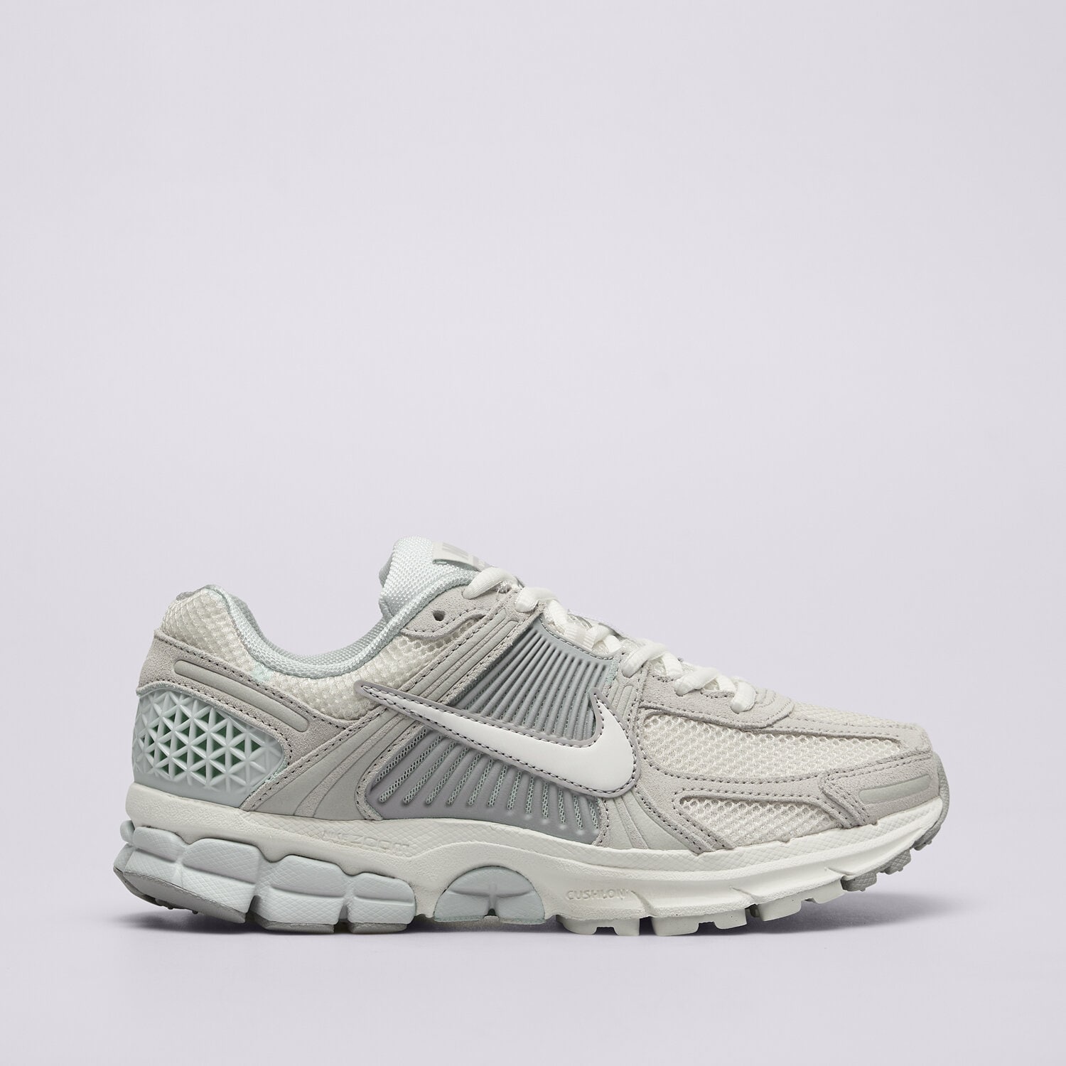 Buty sneakersy damskie NIKE W ZOOM VOMERO 5 HQ0458-001 SZARY