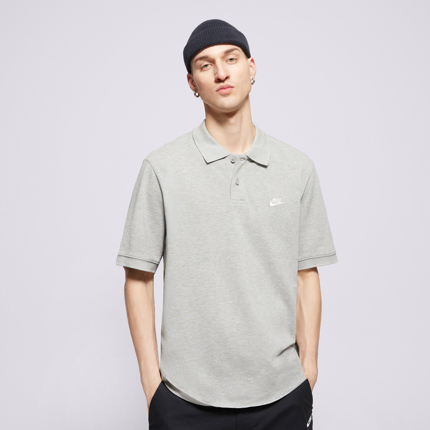 Koszulka, t-shirt sportowy męski NIKE POLO M NK CLUB SS POLO PIQUE FN3894-063 SZARY