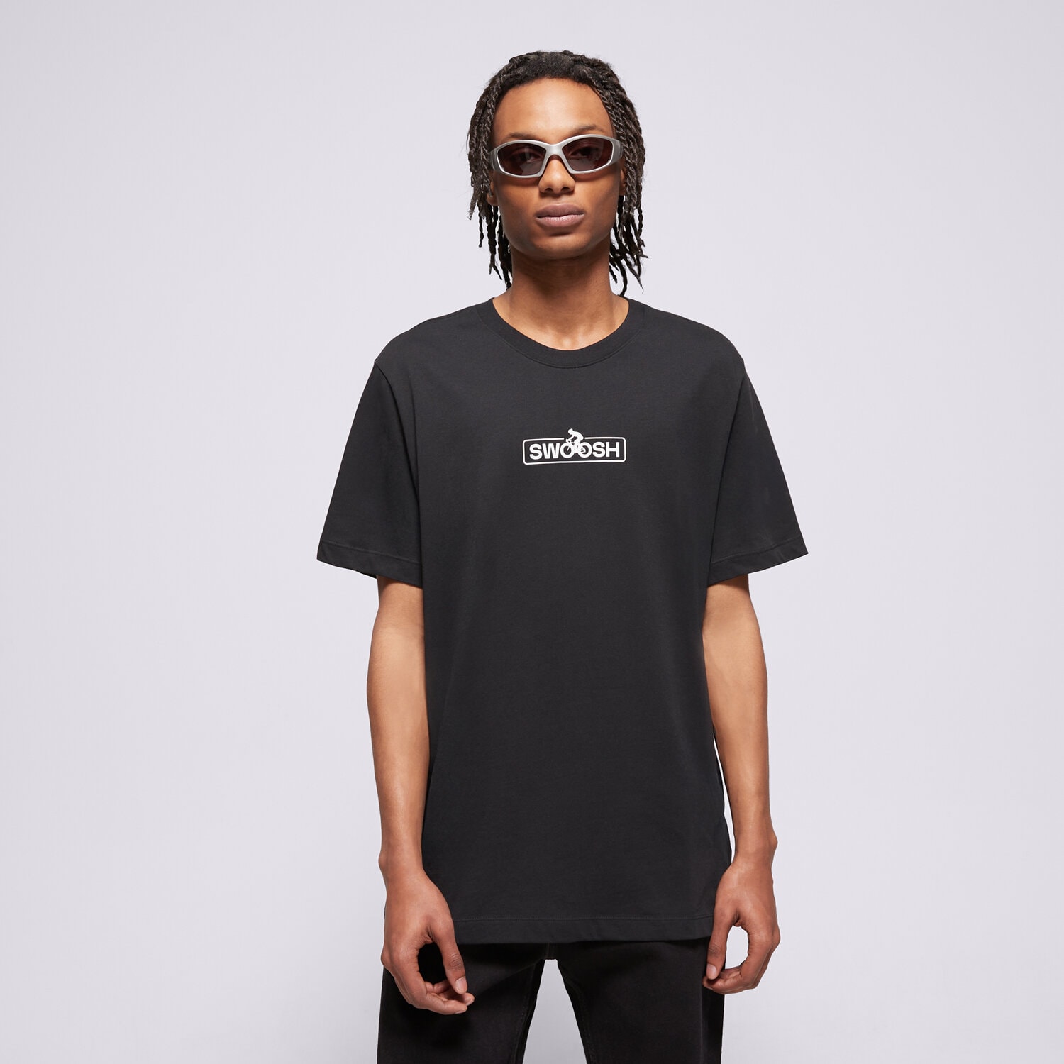 Koszulka, t-shirt sportowy męski NIKE T-SHIRT M NSW TEE CLUB SSNL 2 SU25 HJ0730-010 CZARNY