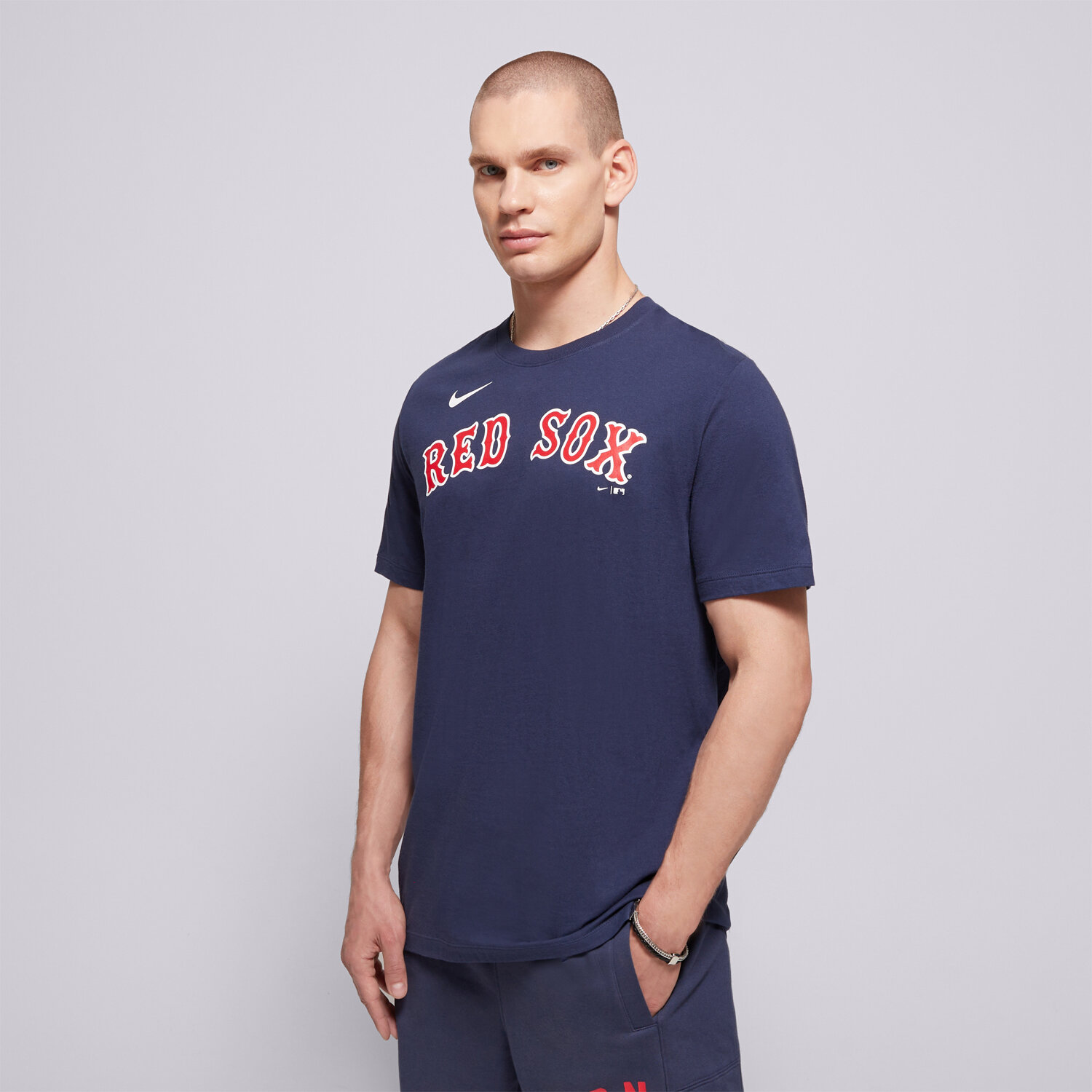Koszulka, t-shirt sportowy męski NIKE T-SHIRT FUSE WORDMARK COTTON TEE BOSTON RED SOX N199-44B-BQ-0U5 GRANATOWY