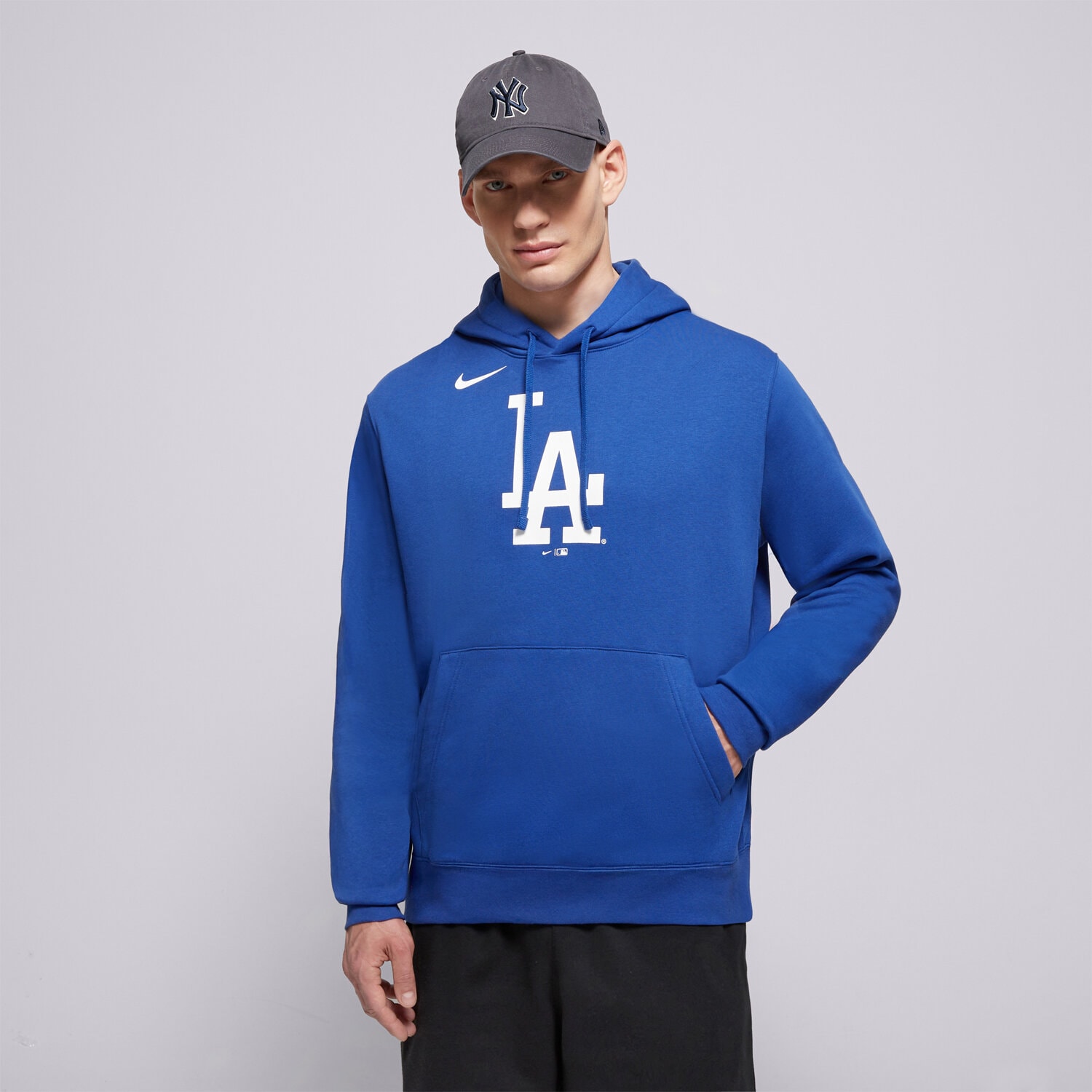 Bluza męska NIKE BLUZA Z KAPTUREM MLB LOGO CLUB FLEECE HOOD LOS ANGELES NKDK-4EW-LD-CKX NIEBIESKI