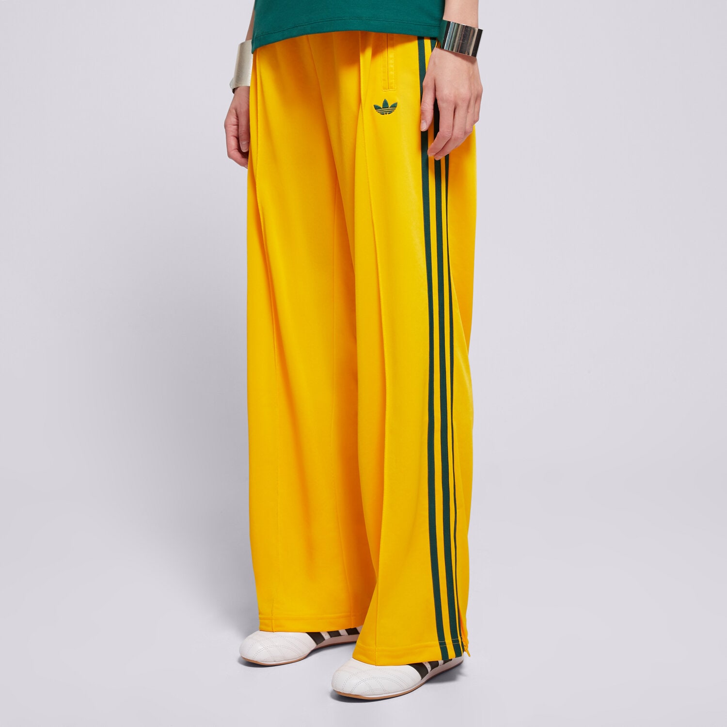 Spodnie sportowe damskie ADIDAS SPODNIE FBIRD LOOSE JP2316 ŻÓŁTY