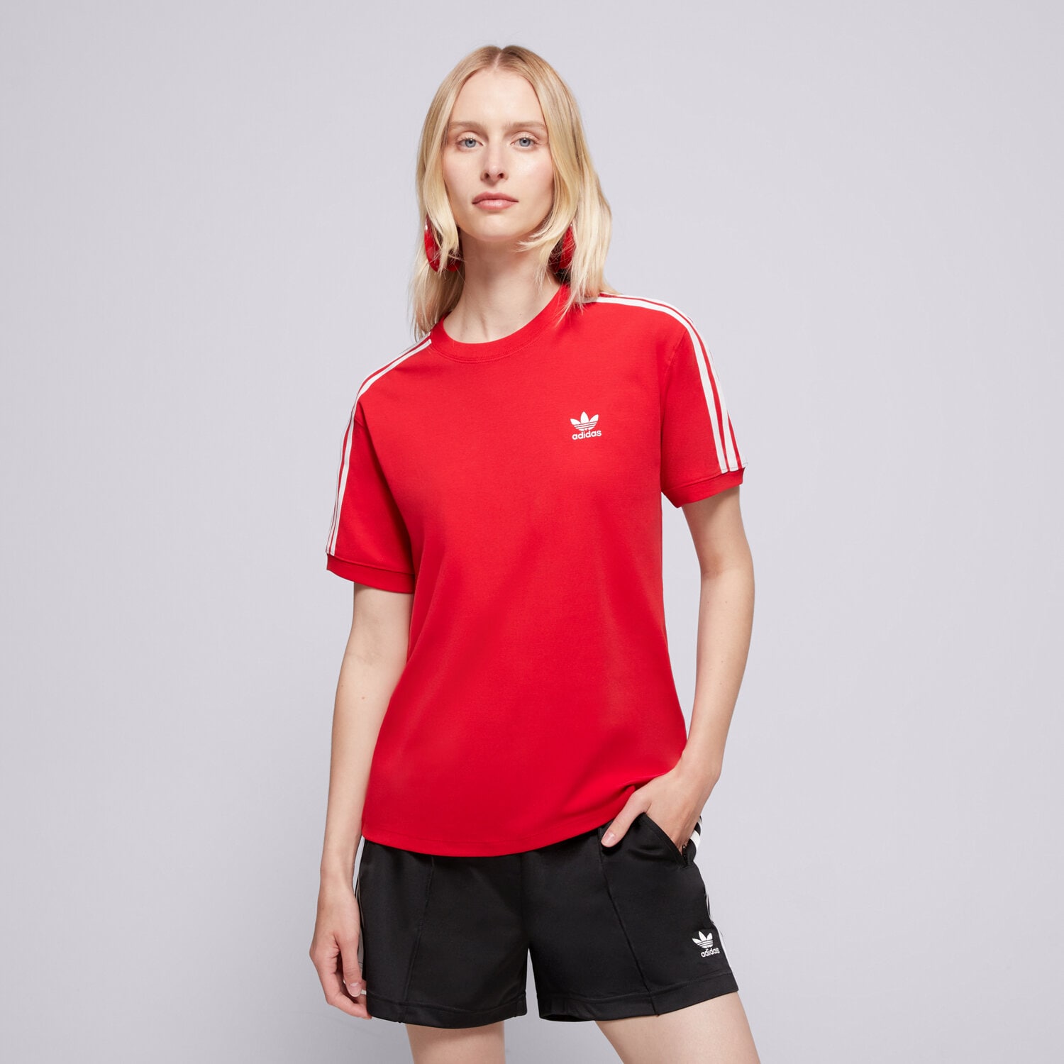 Koszulka, t-shirt damski ADIDAS T-SHIRT 3 STRIPE TEE IR8050 CZERWONY