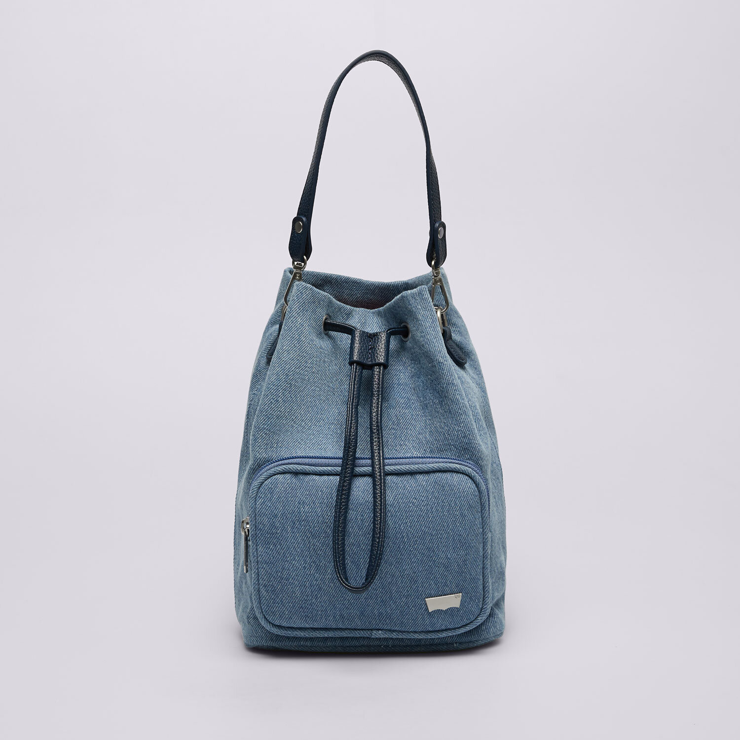 Torba sportowa damska na ramię LEVI'S TOREBKA WOMEN'S BUCKET BAG D7960-0000 NIEBIESKI
