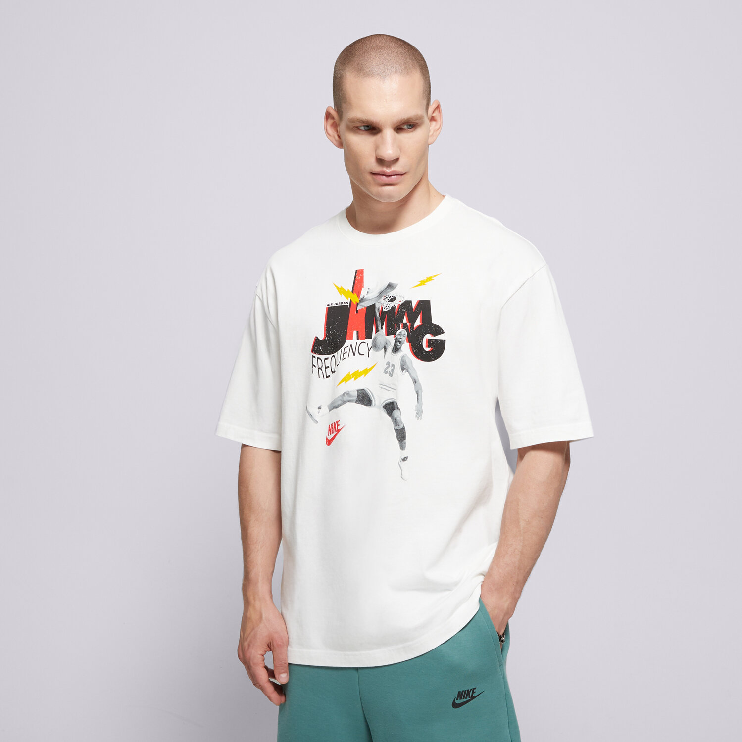 Koszulka, t-shirt sportowy męski JORDAN T-SHIRT M J BRAND JAM 85 SS CREW HJ2929-100 BIAŁY