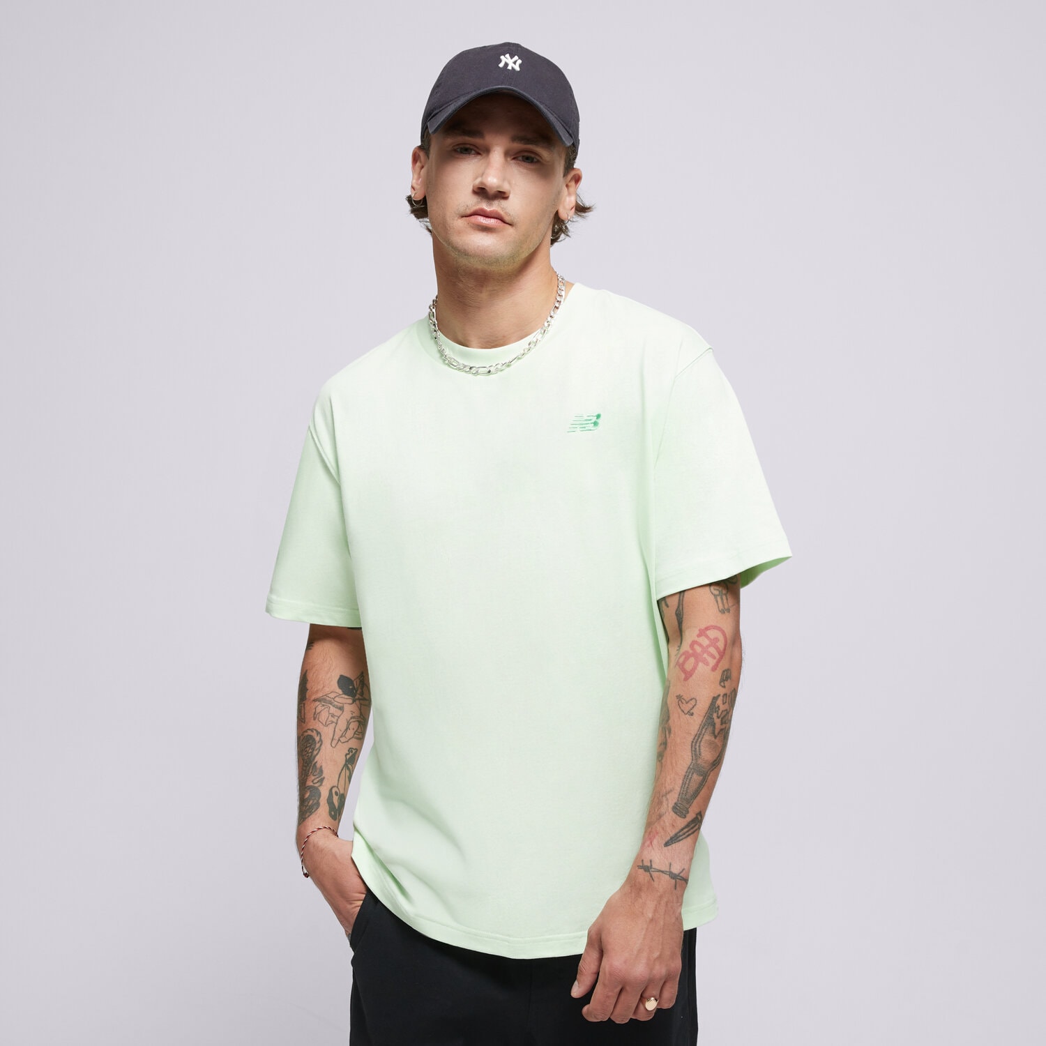 Koszulka, t-shirt sportowy męski NEW BALANCE T-SHIRT ATHLETICS COTTON T-SHIRT MT41533MEW ZIELONY