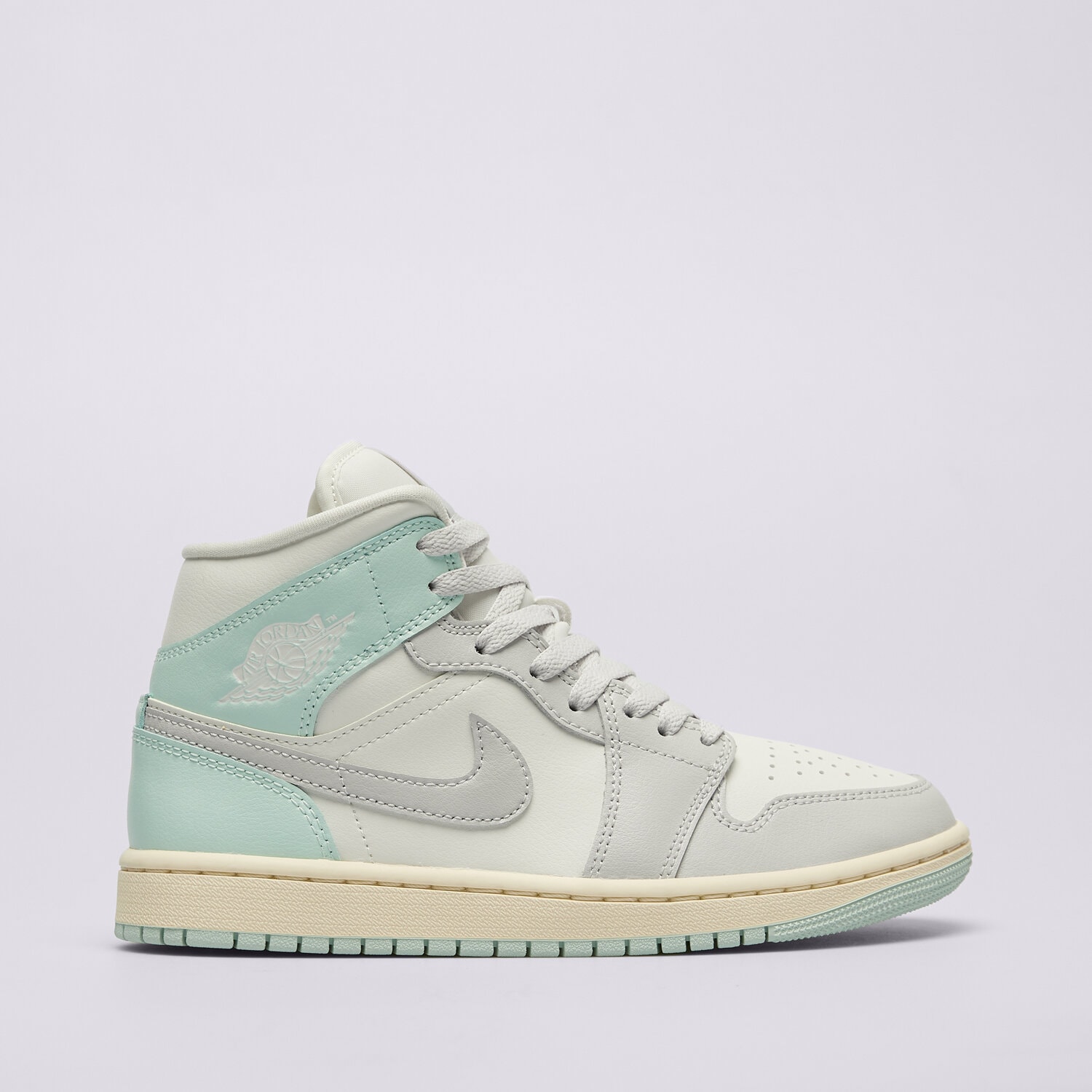 Buty sneakersy damskie WMNS AIR JORDAN 1 MID BQ6472-134 miętowy