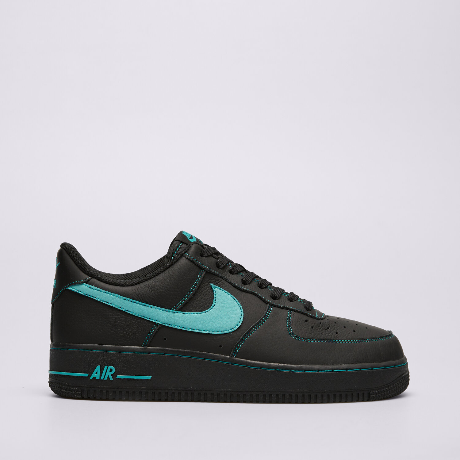 Buty sneakersy męskie NIKE AIR FORCE 1 '07 LV8 HQ2037-002 CZARNY