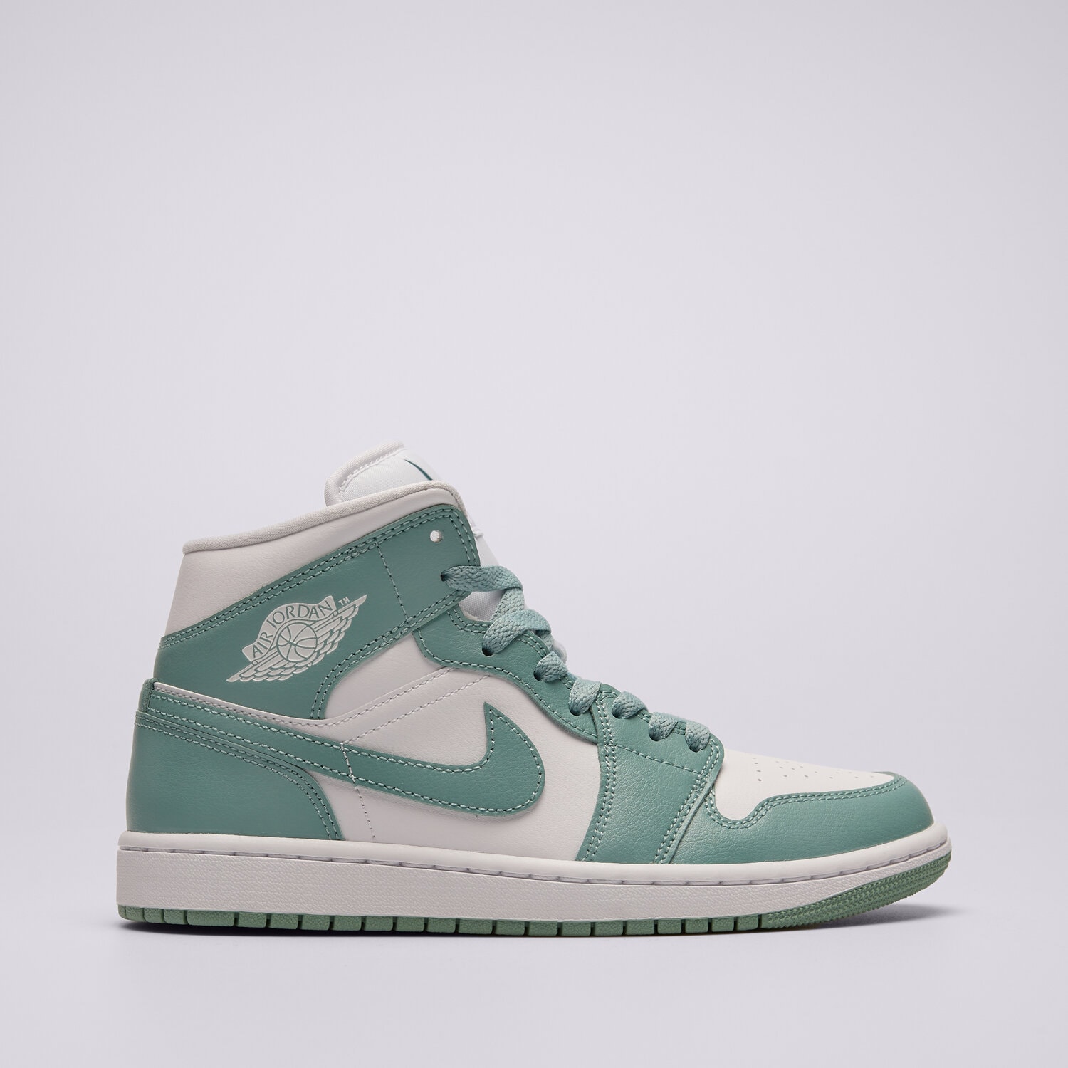 Buty sneakersy damskie WMNS AIR JORDAN 1 MID BQ6472-138 BIAŁY