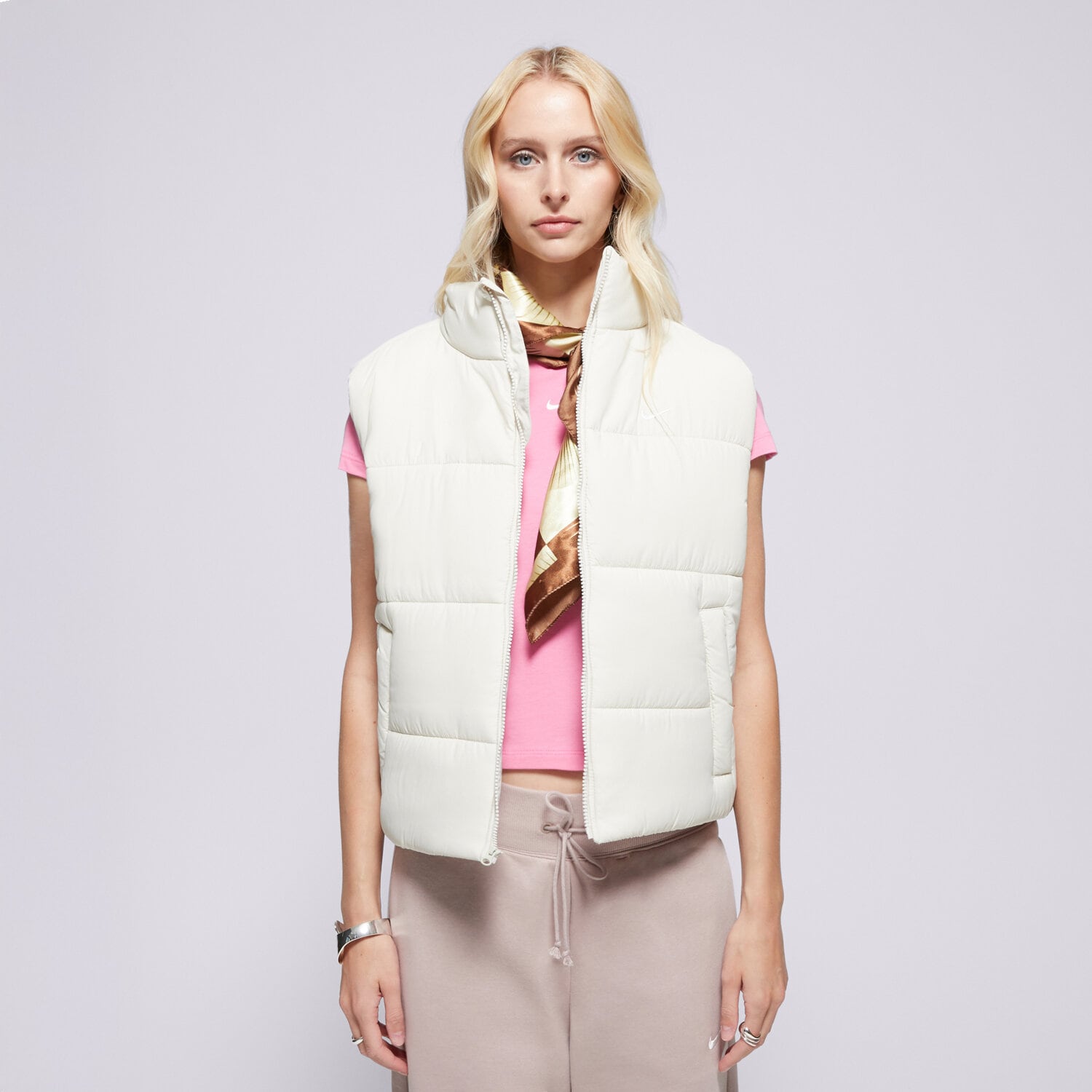 Bezrękawniki damskie sportowe NIKE BEZRĘKAWNIK W NSW TF SYNFL NK CLSC VEST FZ5922-072 BEŻOWY