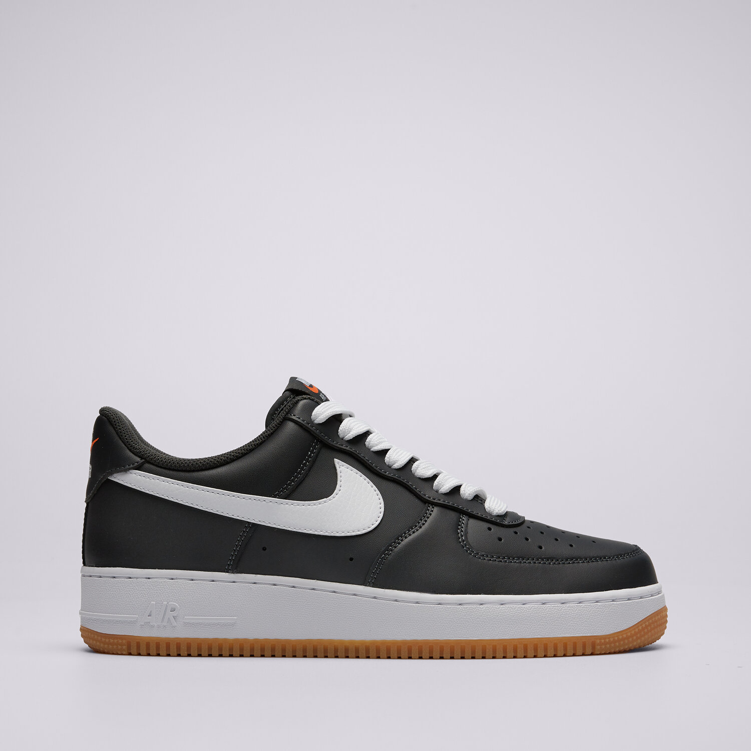 Buty sneakersy męskie NIKE AIR FORCE 1 '07 LV8 II7630-001 CZARNY