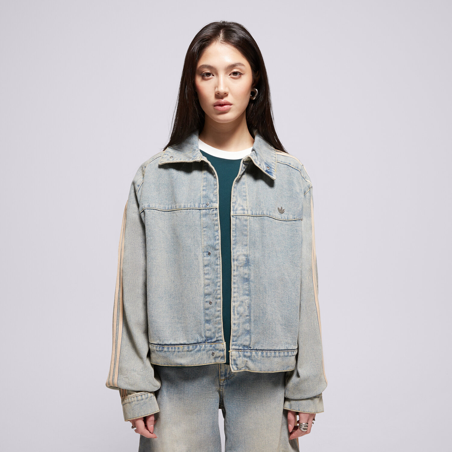 Kurtka wiosenna / jesienna damska ADIDAS KURTKA P ESS DENIM JKT JY2872 NIEBIESKI