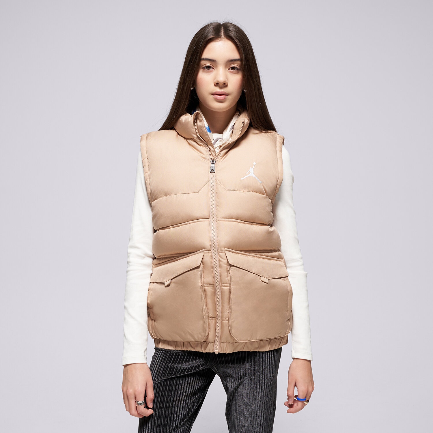 JORDAN BEZRĘKAWNIK JDB PUFFER FILLED VEST GIRL 95D532-J7P BEŻOWY