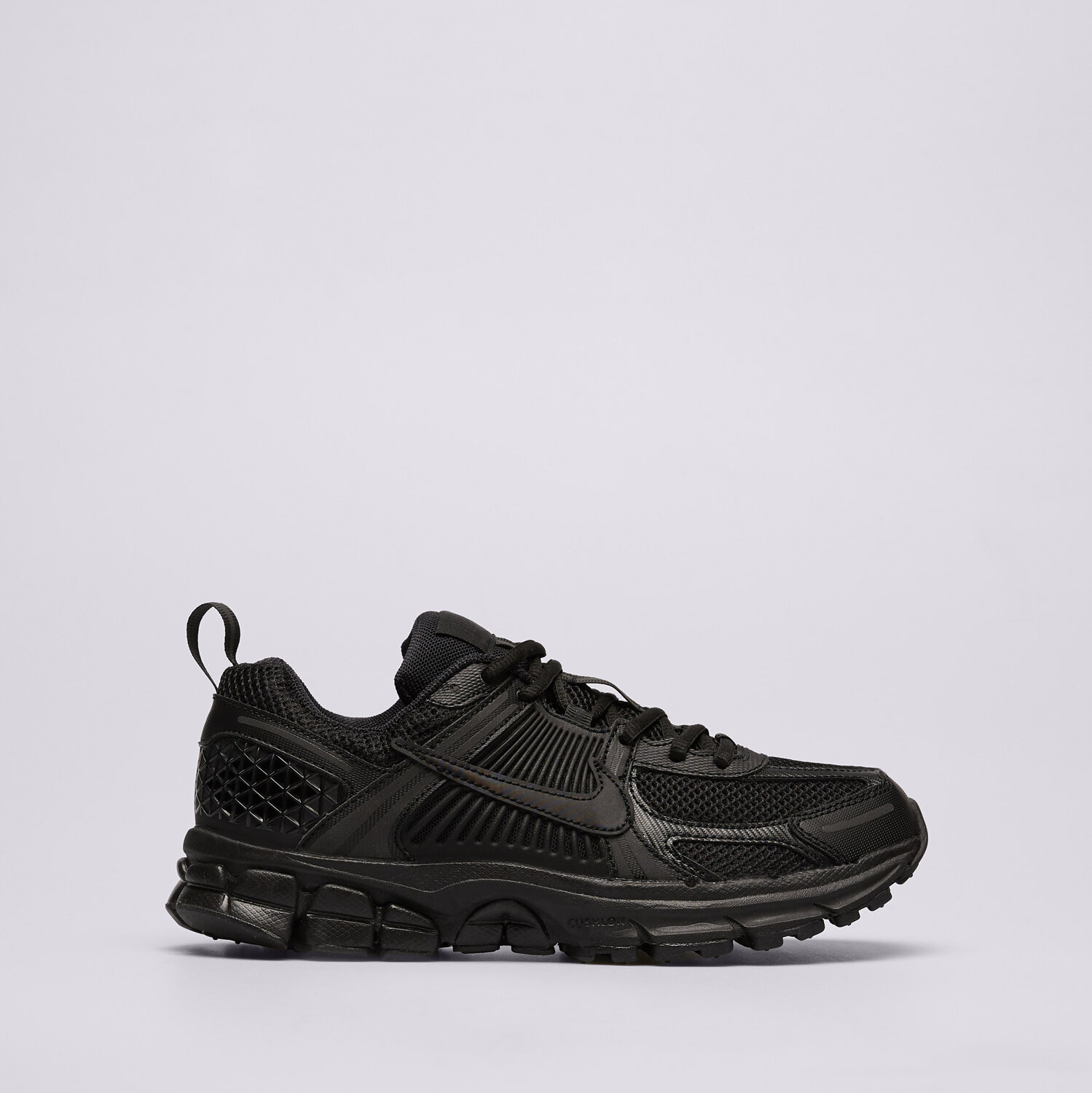 Buty sneakersy dla dzieci NIKE VOMERO 5 BG HF6998-007 CZARNY