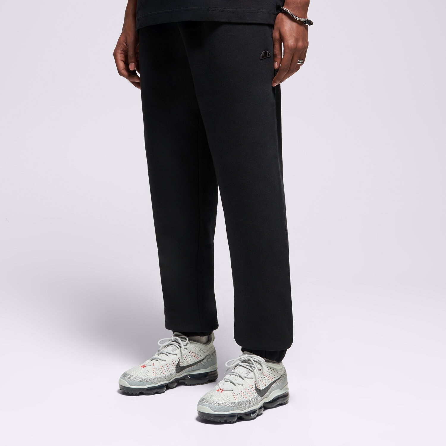 Spodnie sportowe męskie ELLESSE SPODNIE LOMMA JOG PANT BLK MN SMG22038015 CZARNY