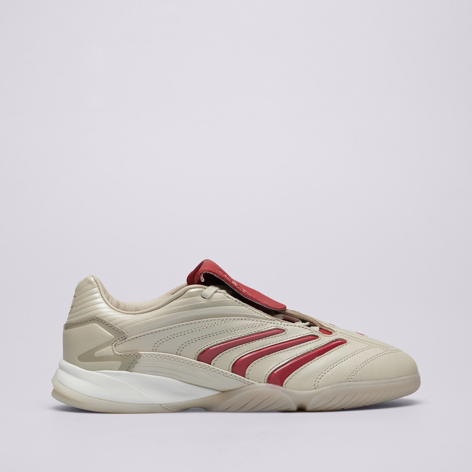 Buty sneakersy damskie ADIDAS PREDATOR SALA JR4226 BIAŁY