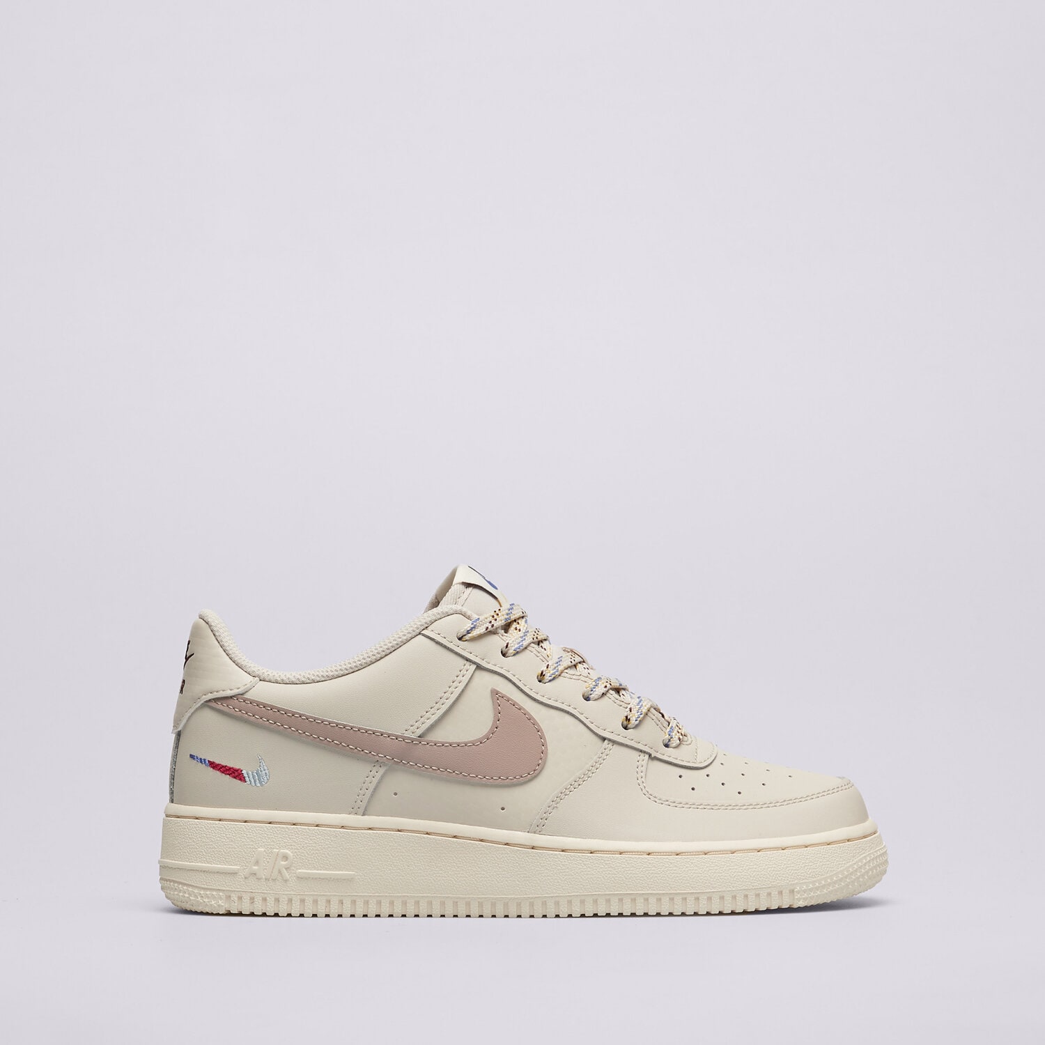 Buty sneakersy dla dzieci NIKE AIR FORCE 1 LV8 1 (GS) HQ1907-100 BEŻOWY