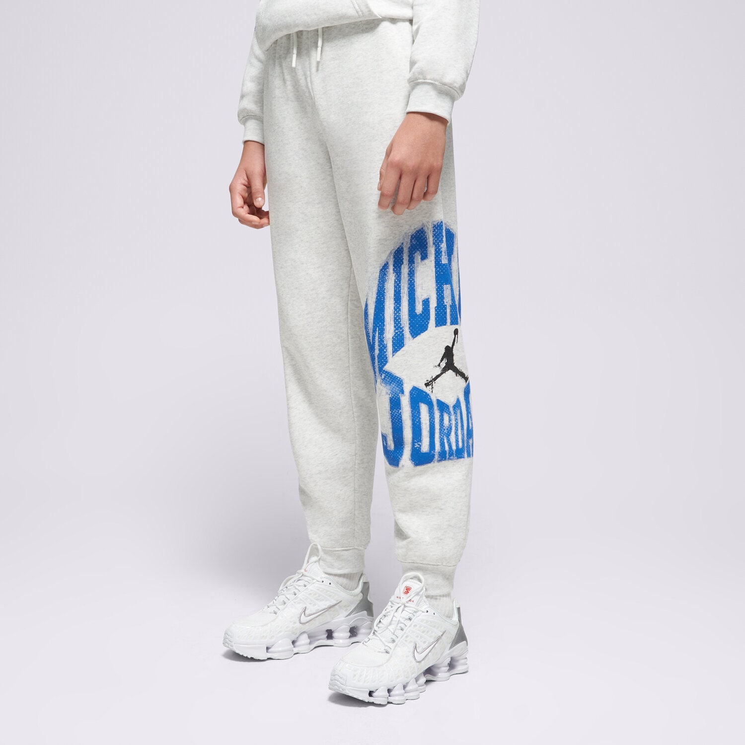 Sportowe spodnie dziecięce JORDAN SPODNIE JDB MJ MVP HBR JM FLC PANT BOY 95F096-X58 SZARY