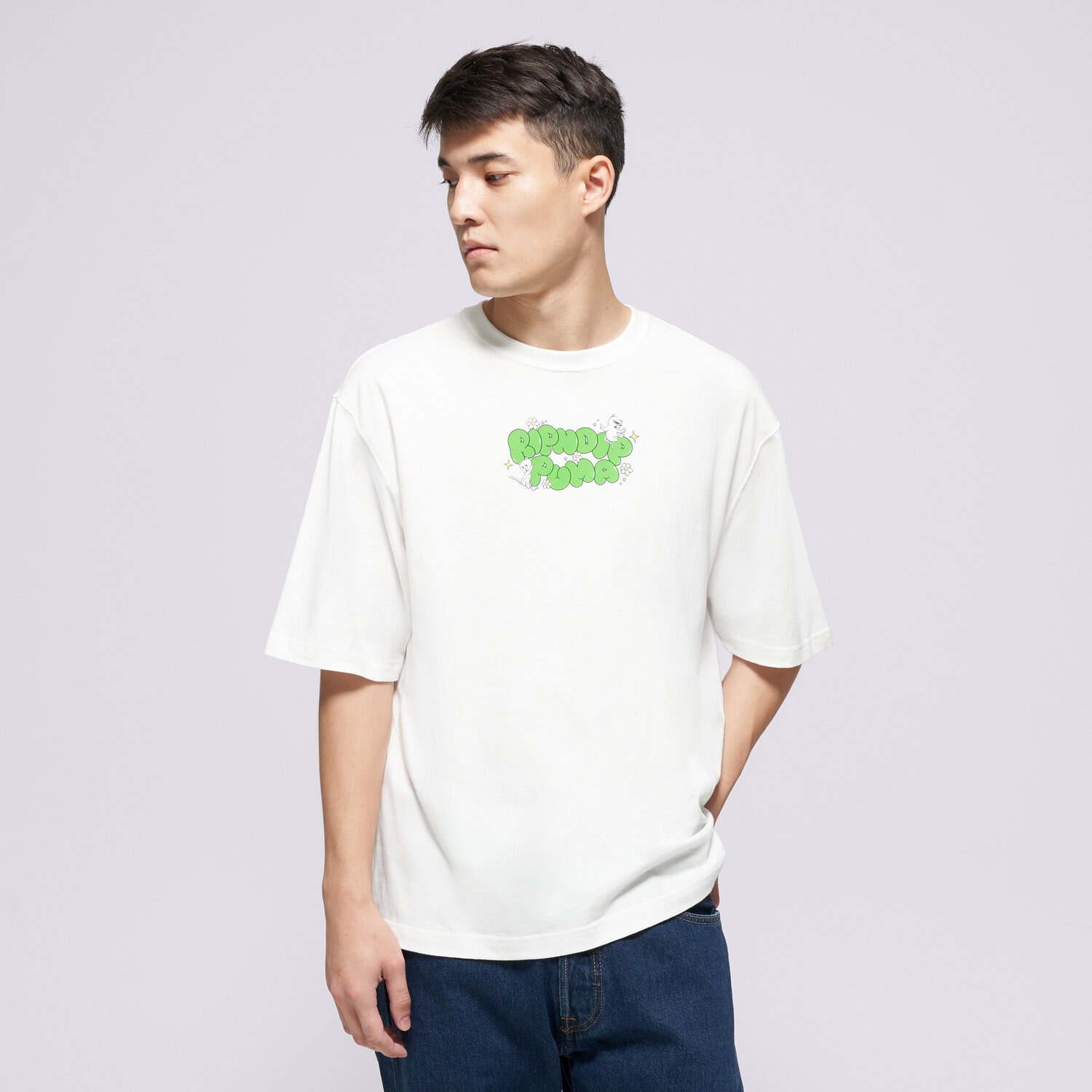 Koszulka, t-shirt sportowy męski PUMA T-SHIRT PUMA X RIPNDIP BOXY GRAPHIC TEE 632413 02 BIAŁY