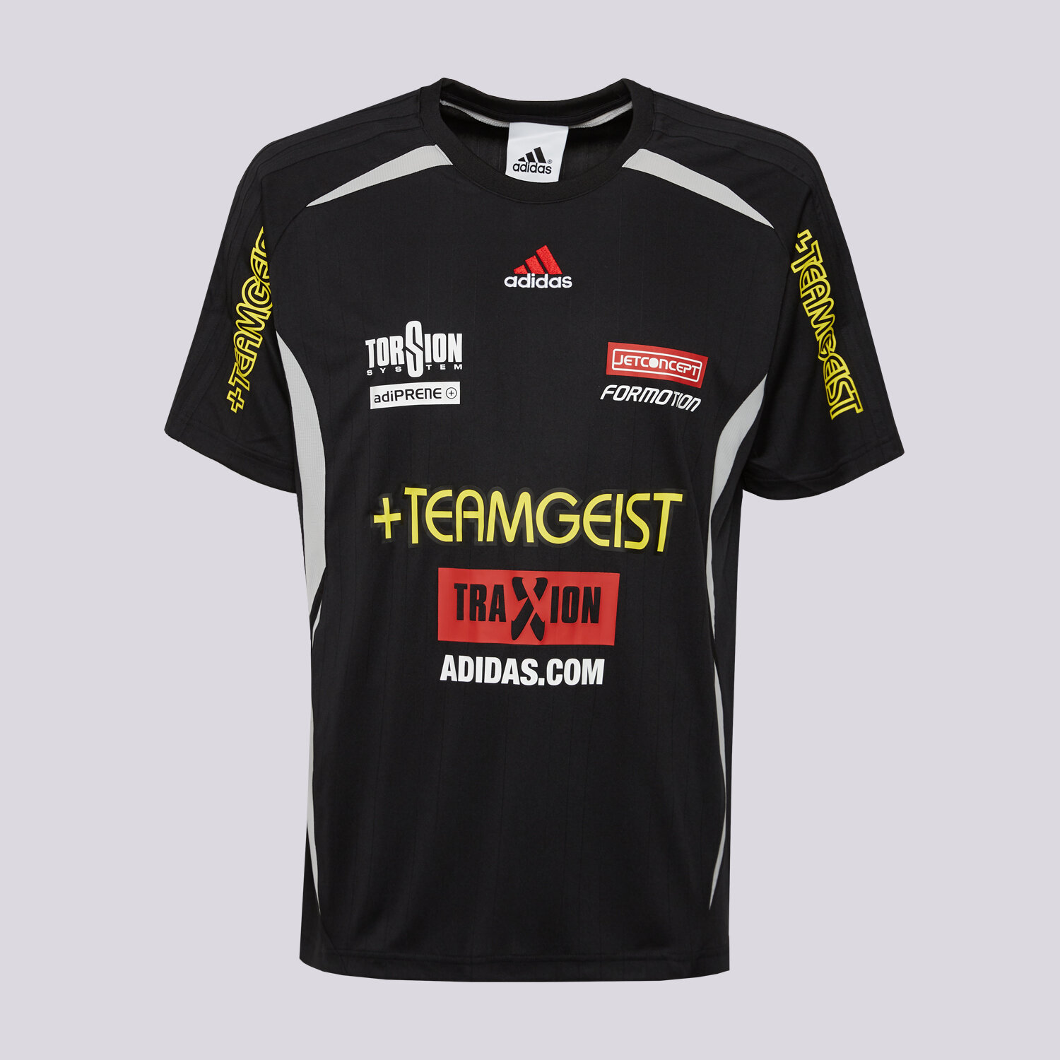 Koszule męskie sportowe ADIDAS KOSZULA GRAPHIC SHORT SLEEVE JERSEY TEAMGEIST KG2671 CZARNY