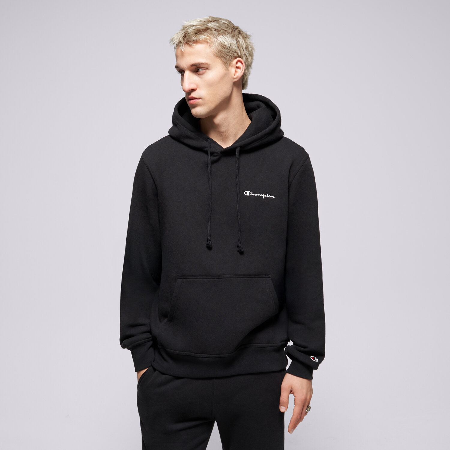 Bluza męska CHAMPION BLUZA Z KAPTUREM HOODED SWEATSHIRT 221790KK001 CZARNY