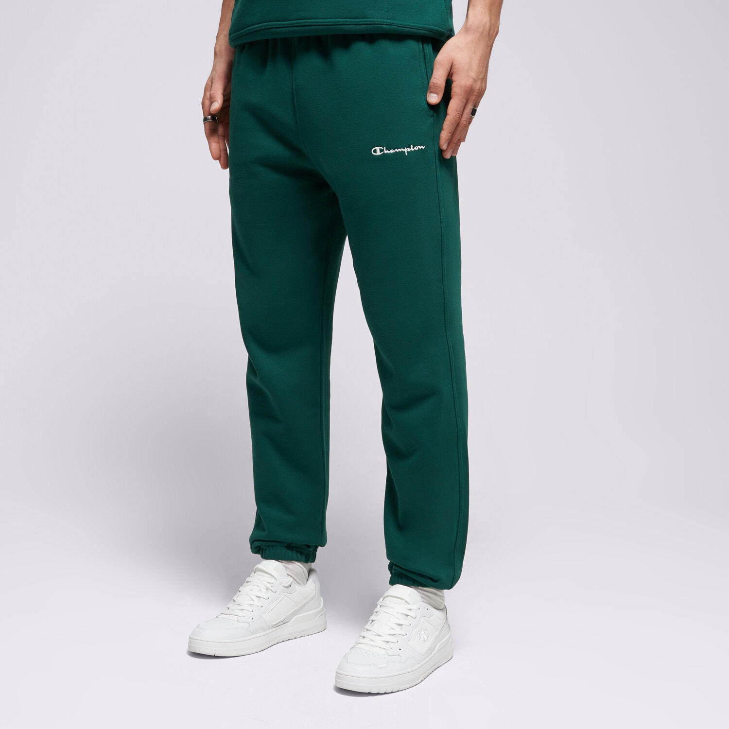 Spodnie sportowe męskie CHAMPION SPODNIE ELASTIC CUFF PANTS 221800GS584 ZIELONY