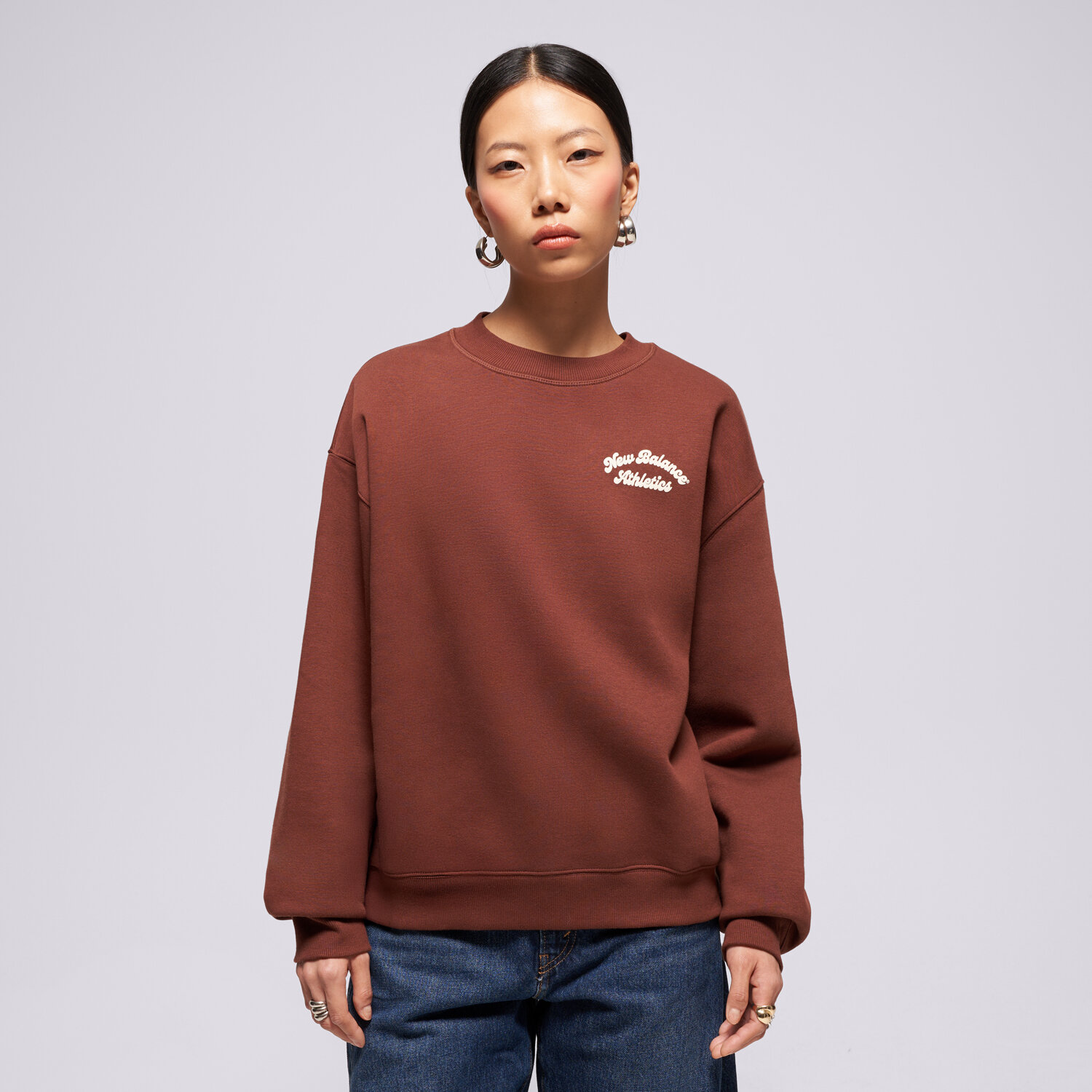 Bluza damska NEW BALANCE BLUZA LINEAR HERITAGE FLEECE CREW WT53516ROK BRĄZOWY