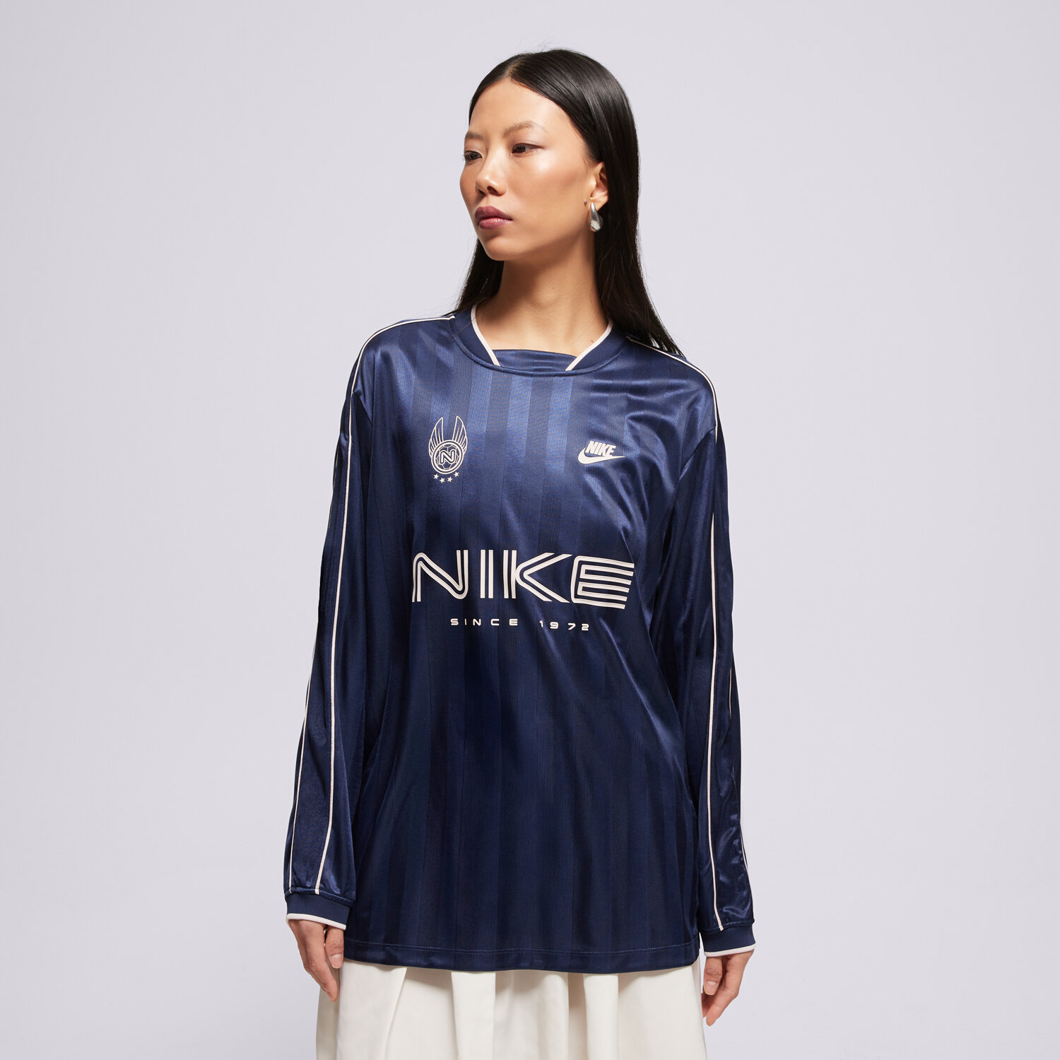 Koszulka, t-shirt damski NIKE T-SHIRT W NSW LS JERSEY IM7452-410 GRANATOWY