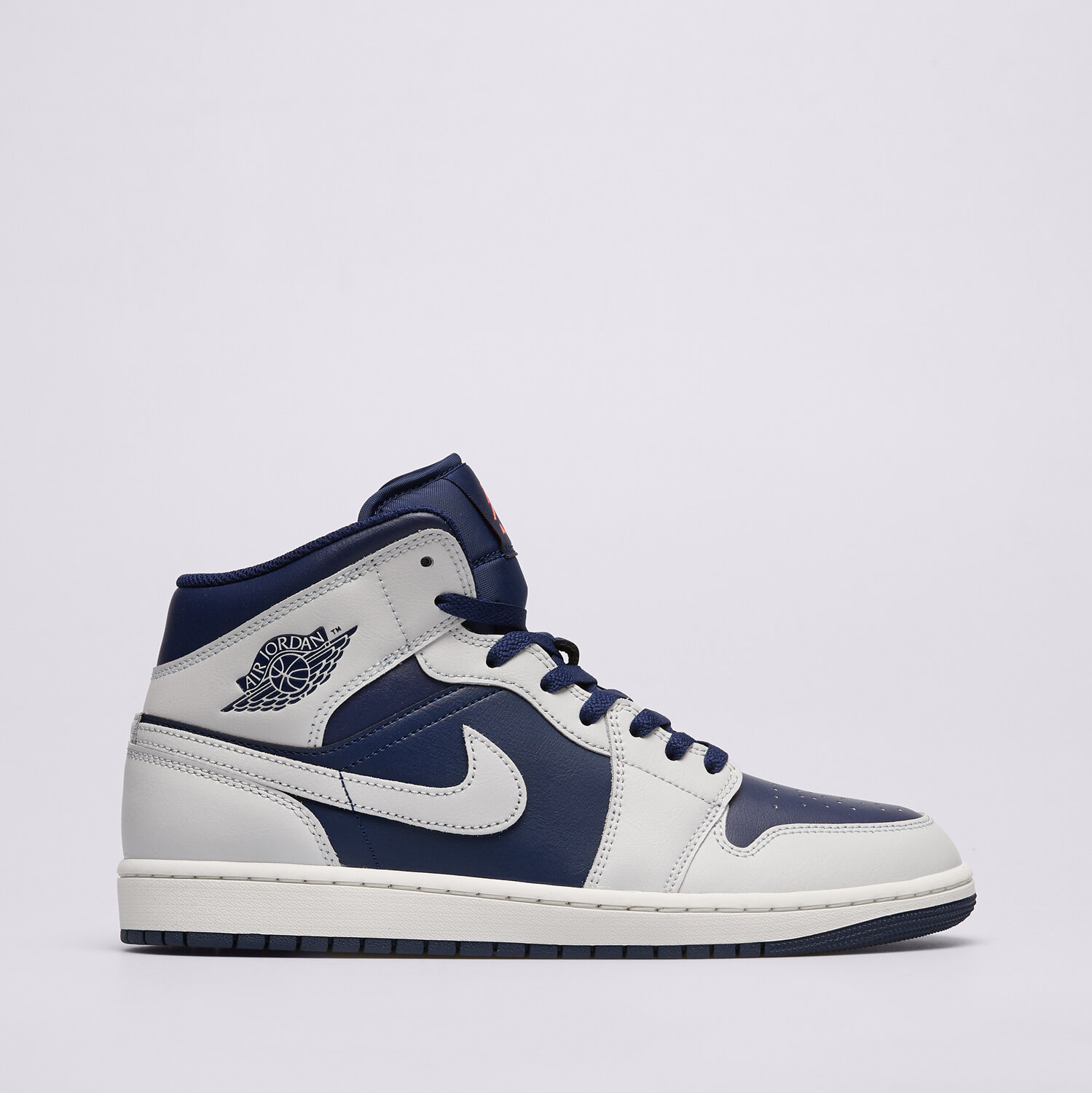 Buty sneakersy męskie AIR JORDAN 1 MID  DQ8426-403 SZARY