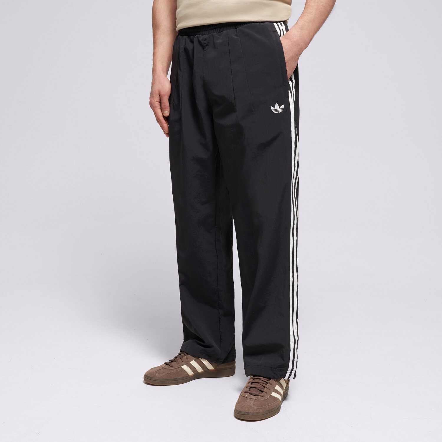 Spodnie sportowe męskie ADIDAS SPODNIE TAILORED PT KE3589 CZARNY