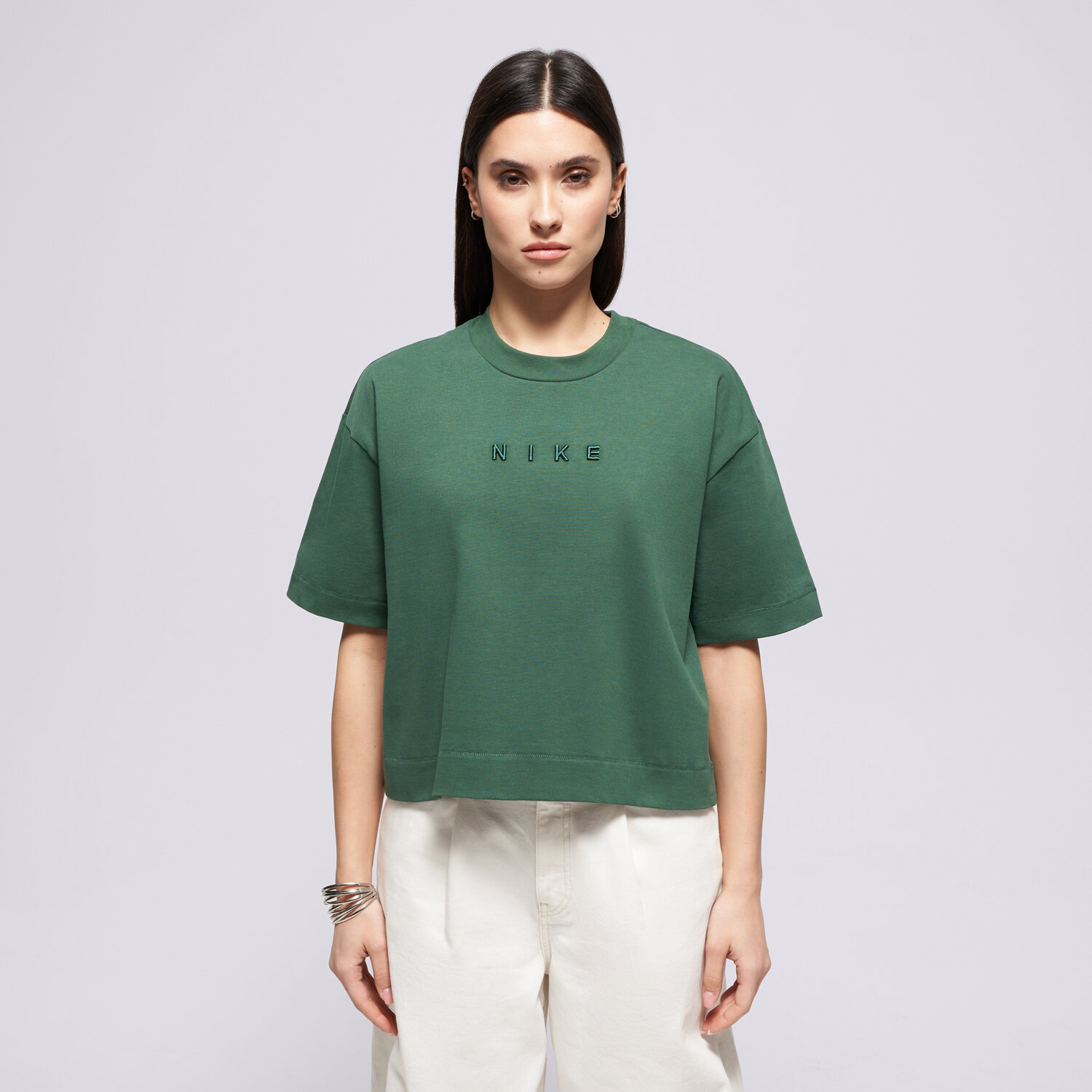 Koszulka, t-shirt damski NIKE T-SHIRT LUXE SS TEE BOXY W NSW HV4955-323 ZIELONY