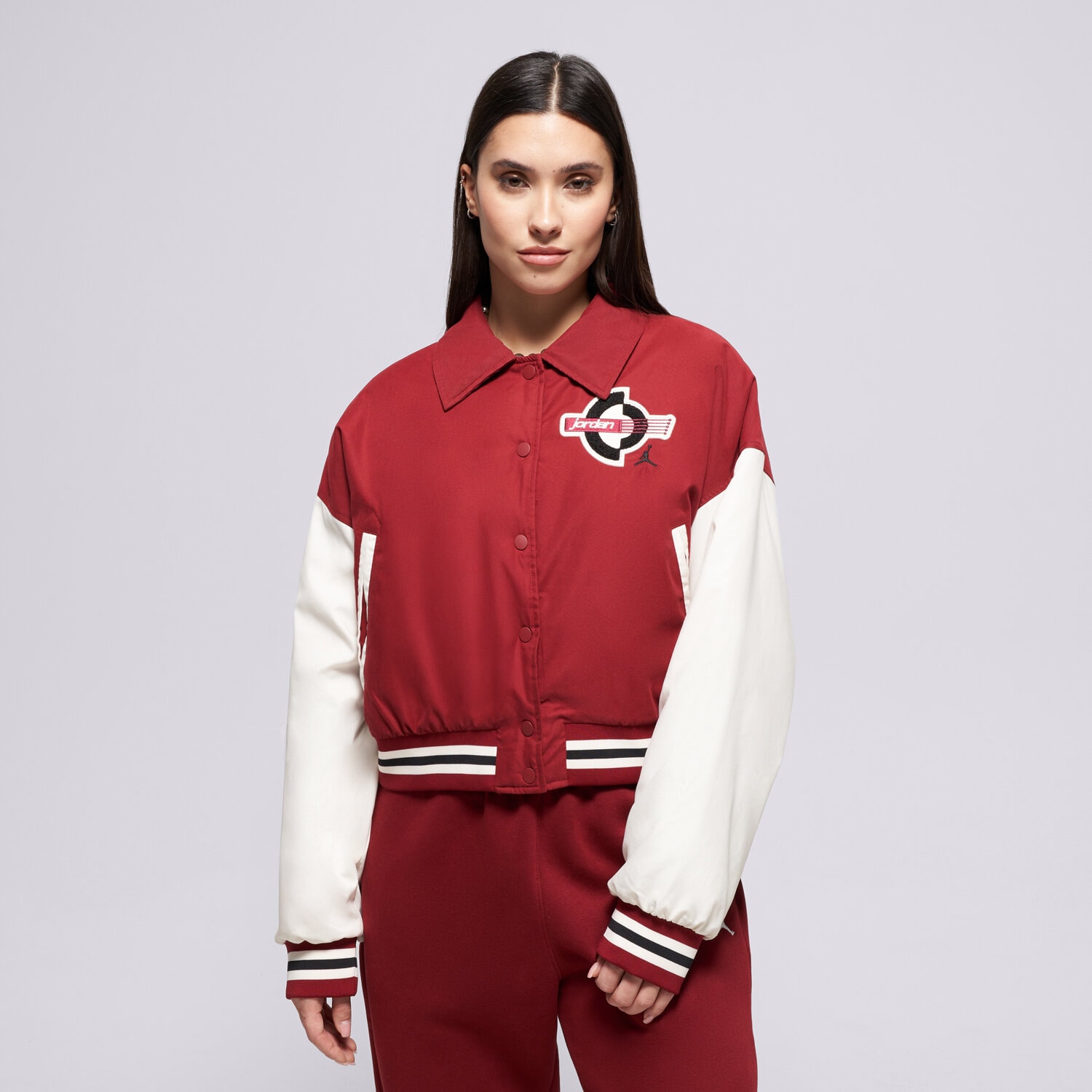 Kurtka wiosenna / jesienna damska JORDAN KURTKA W J BRK VARSITY JKT FILL HV0403-677 BORDOWY