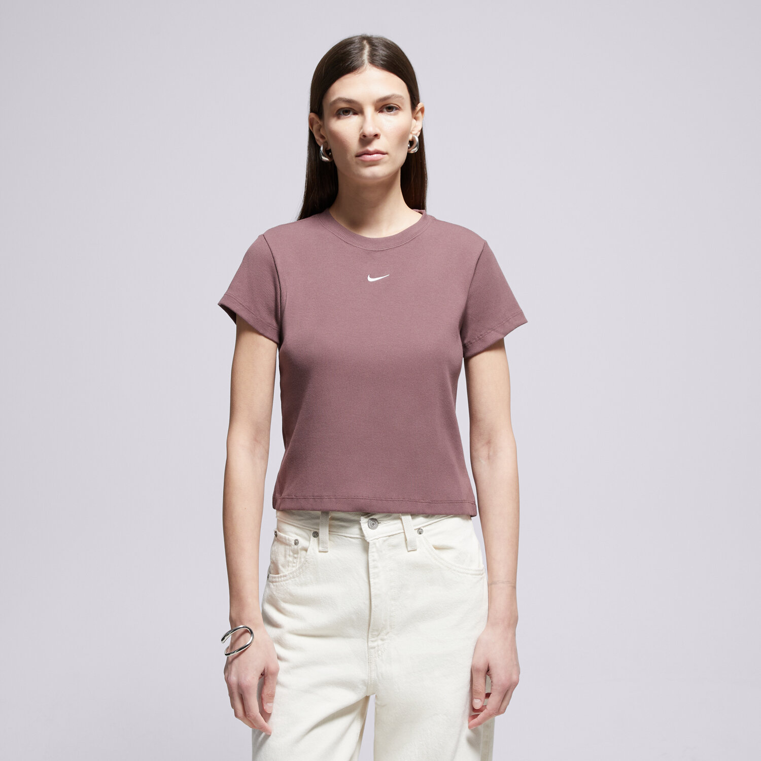 Koszulka, t-shirt damski NIKE T-SHIRT RIB TGHT SS TEE W NSW HV4994-502 BRĄZOWY