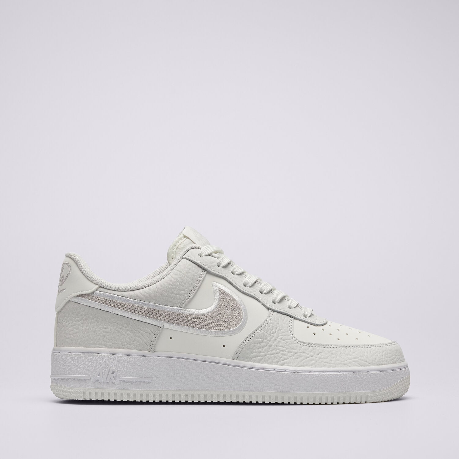 Buty sneakersy męskie NIKE AIR FORCE 1 '07 LV8 IB6842-100 SZARY