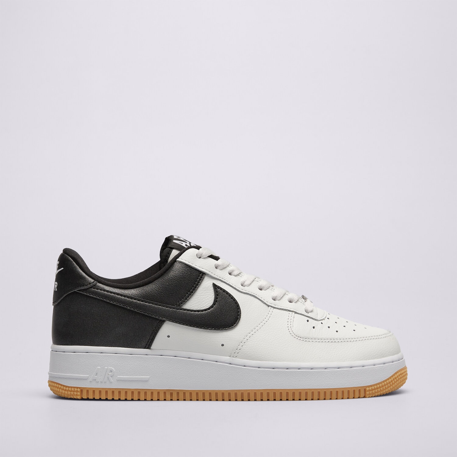 Buty sneakersy męskie NIKE AIR FORCE 1 '07 LV8 SPORT IB6847-100 BIAŁY