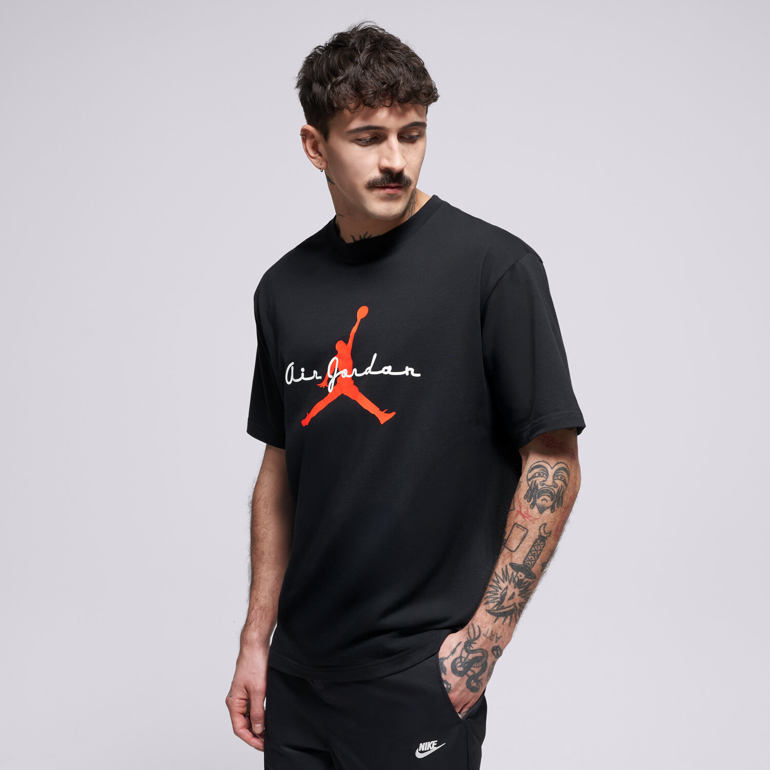 Koszulka, t-shirt sportowy męski JORDAN T-SHIRT JORDAN BROOKLYN IF3034-010 CZARNY