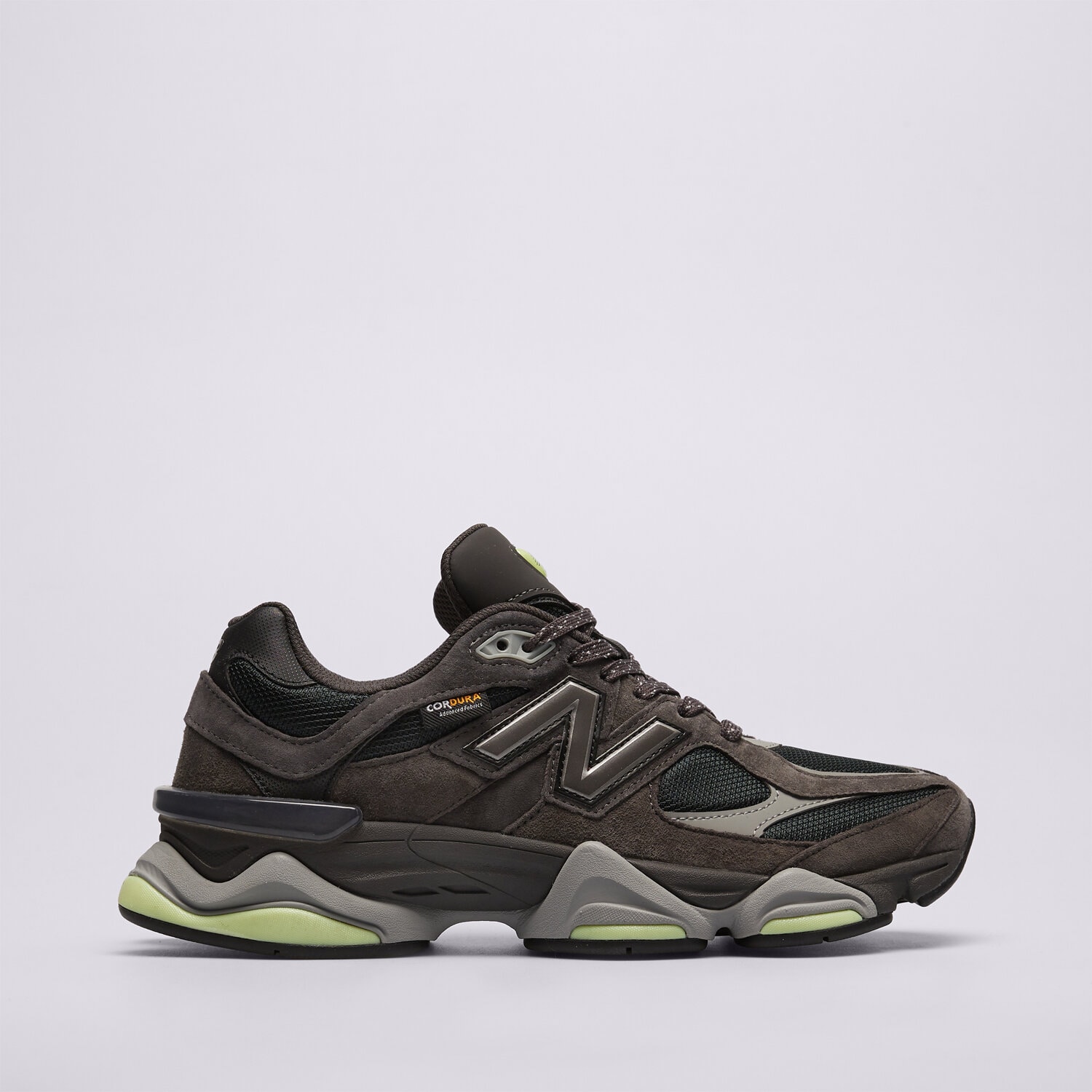 Buty sneakersy męskie NEW BALANCE 9060  U90602P8 SZARY